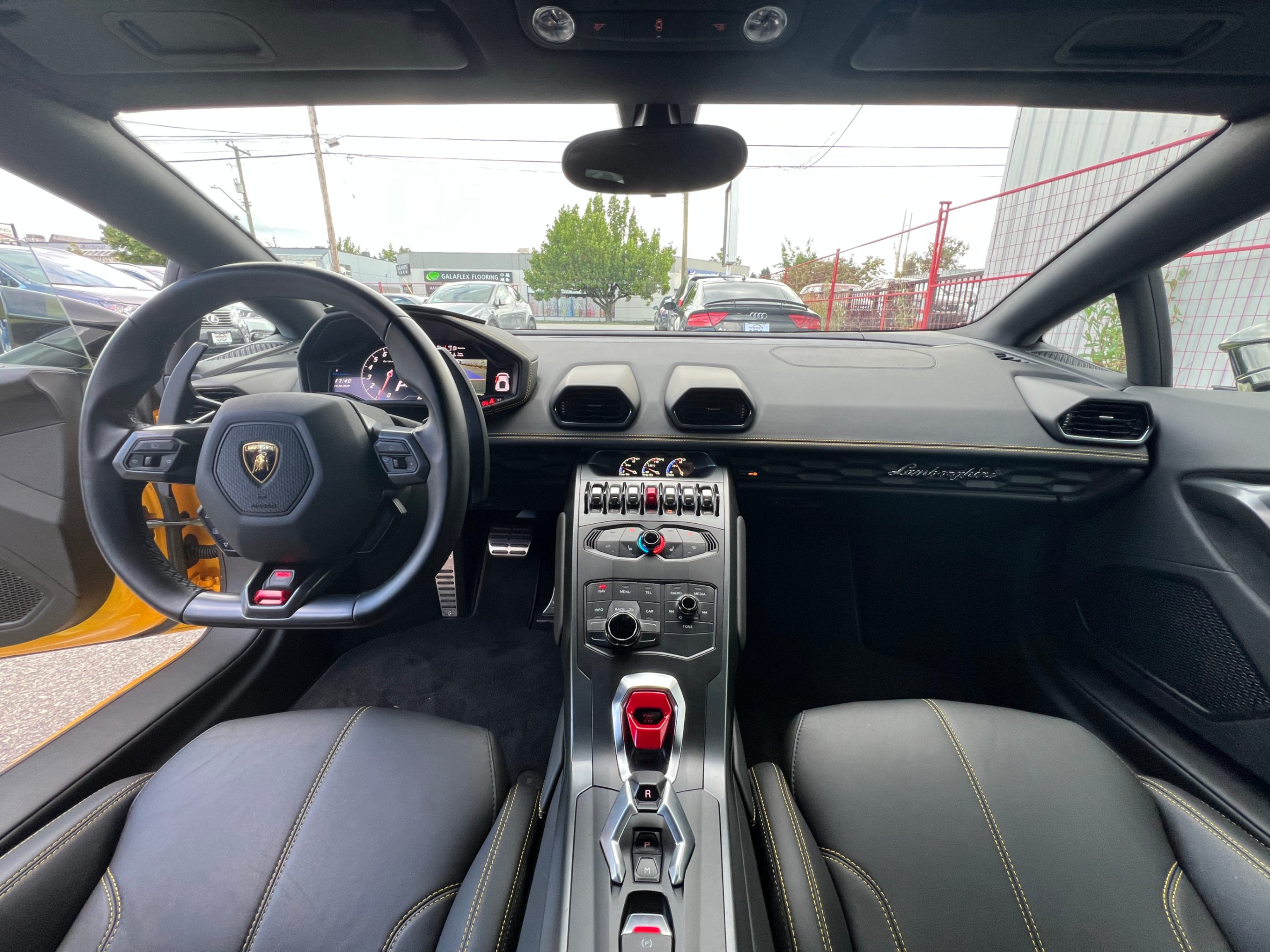 2015 Lamborghini Huracan LP 610-4, Vancouver, Cash