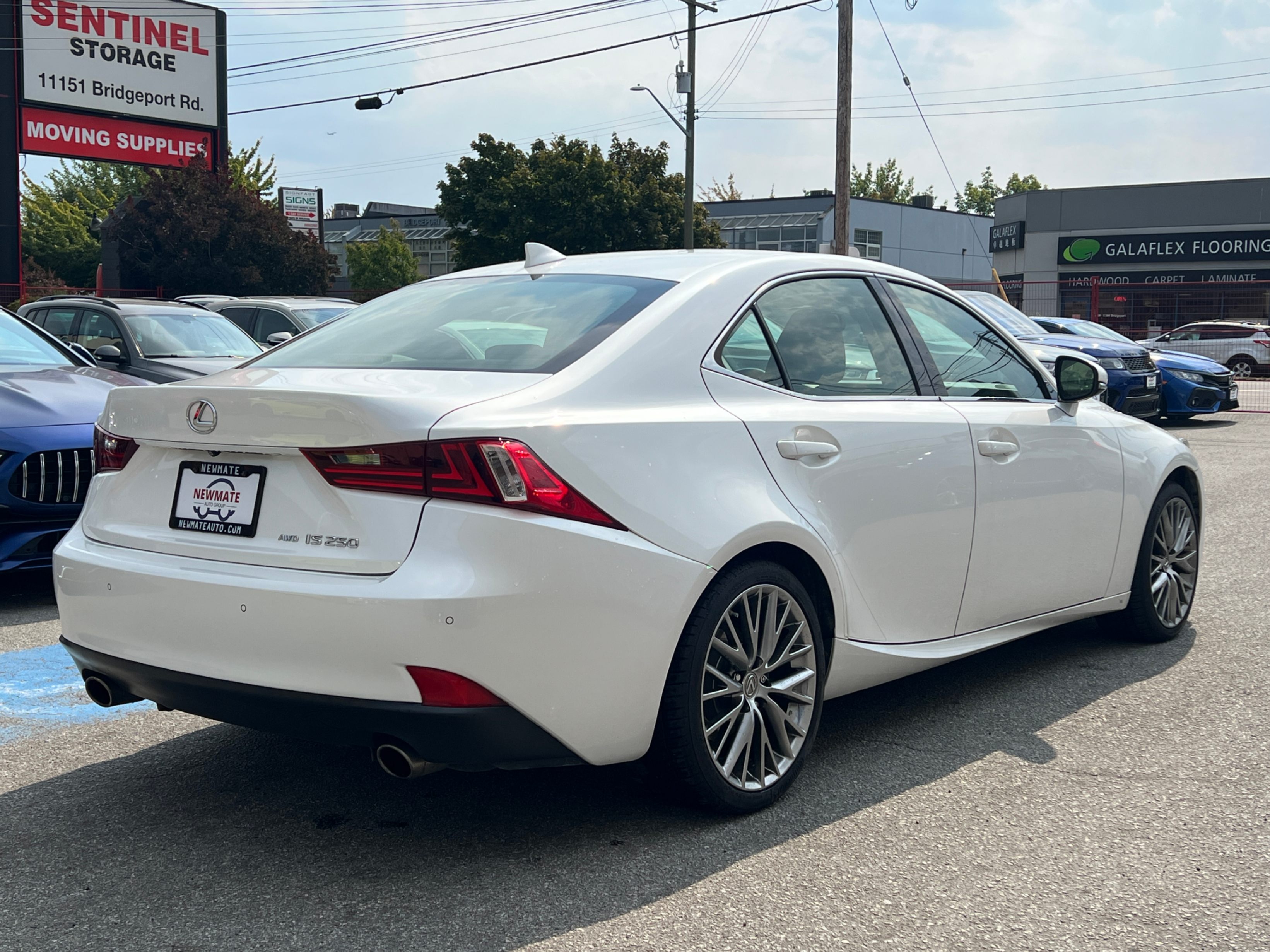 2015 Lexus IS 250 4dr Sdn AWD. BC LOCAL VEHICLE. LUXURY PACKAGE., Vancouver, Cash