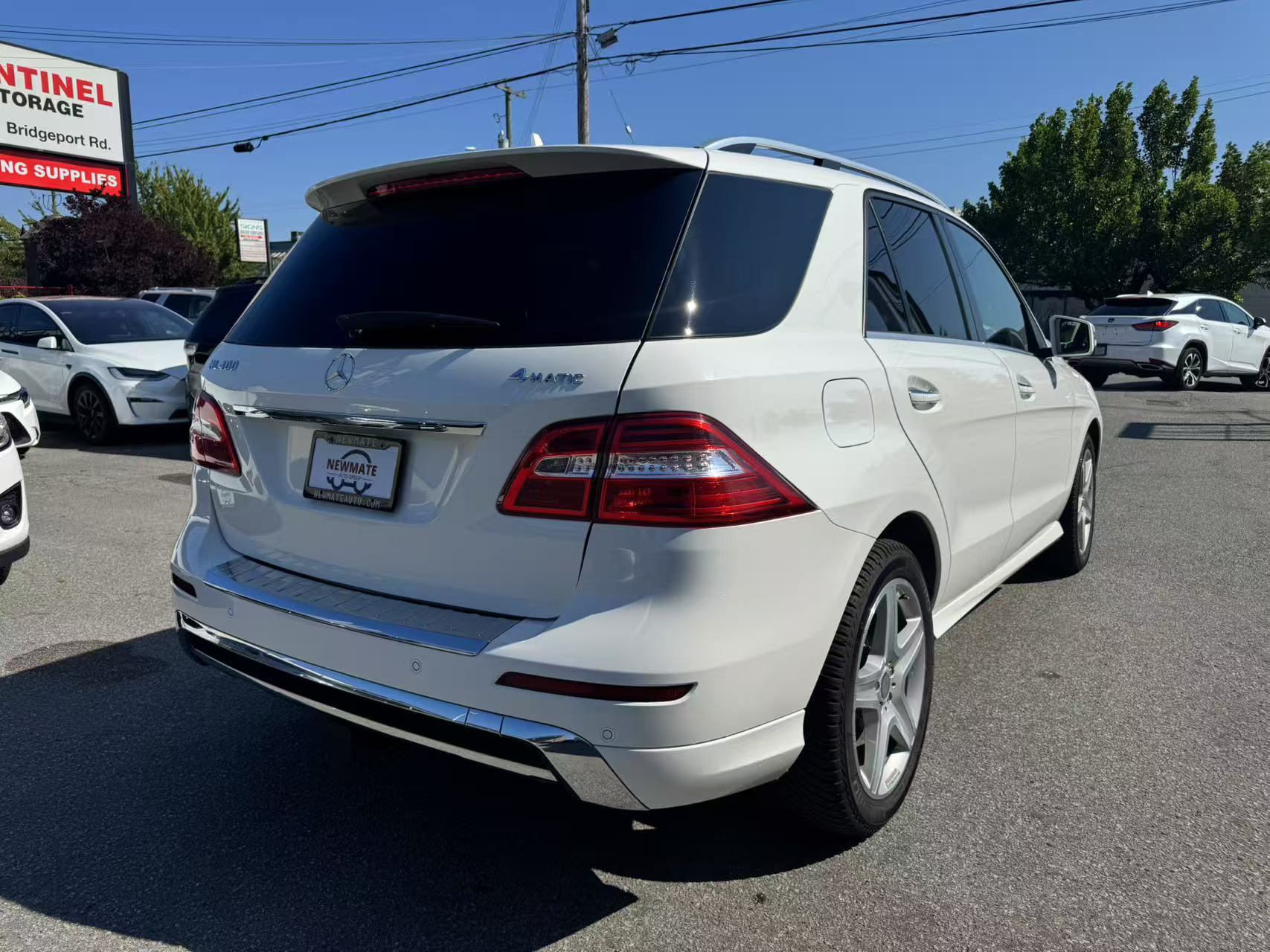 2015 Mercedes-Benz M-Class 4MATIC 4dr ML 400. AMG PACKAGE. BC LOCAL VEHICLE., Vancouver, Cash