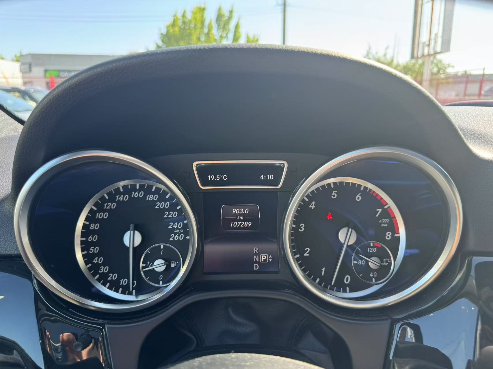 2015 Mercedes-Benz M-Class 4MATIC 4dr ML 400. AMG PACKAGE. BC LOCAL VEHICLE., Vancouver, Cash