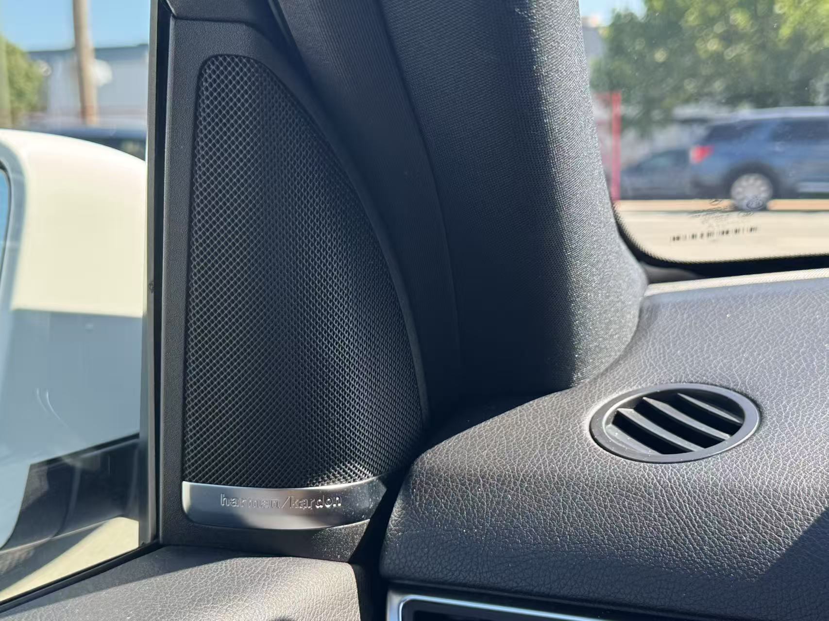 2015 Mercedes-Benz M-Class 4MATIC 4dr ML 400. AMG PACKAGE. BC LOCAL VEHICLE., Vancouver, Cash