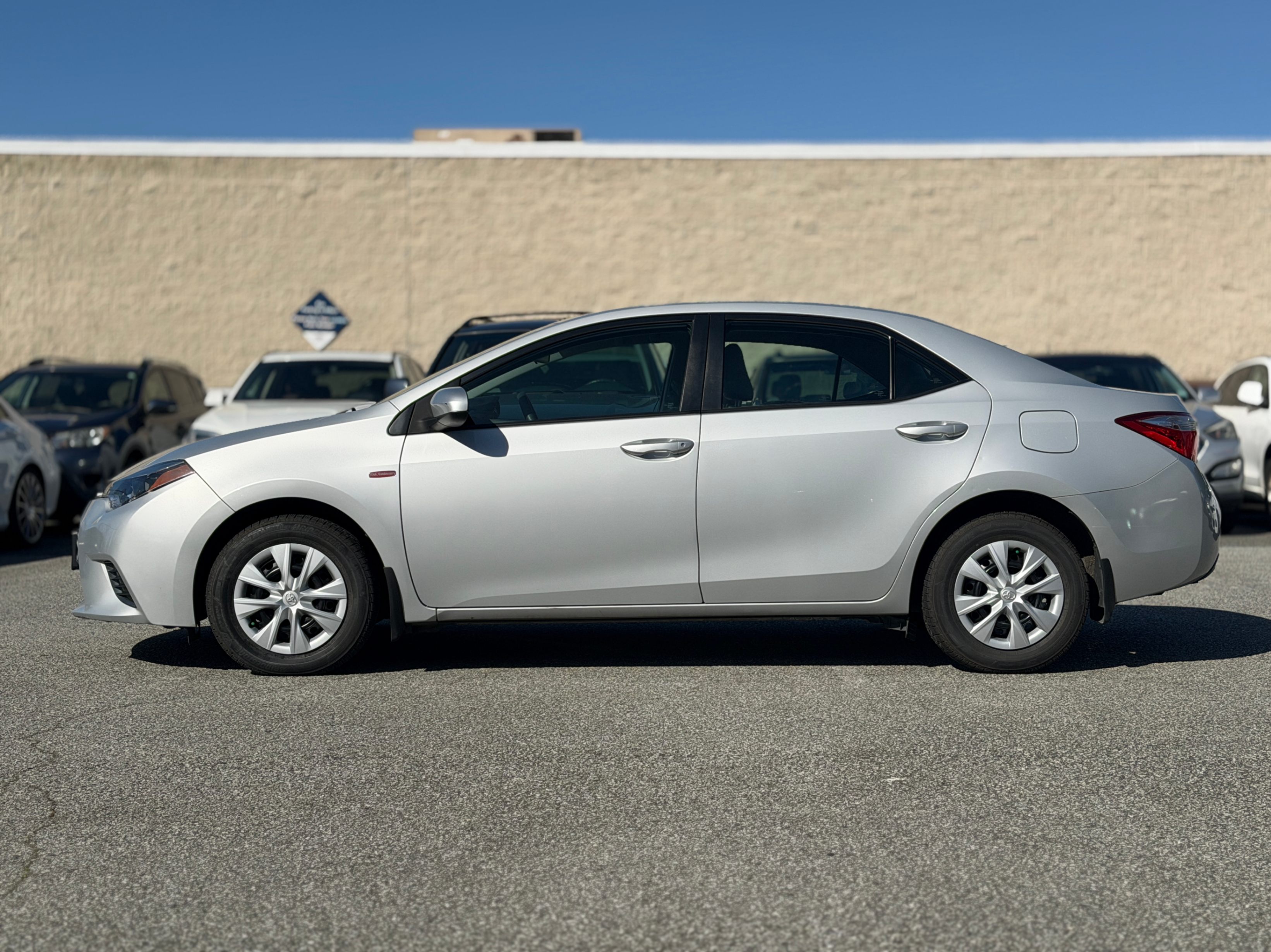2015 Toyota Corolla LE. LOCAL BC VEHICLE. NO ACCIDENT. LOW KILOMETRES., 温哥华, 全款车