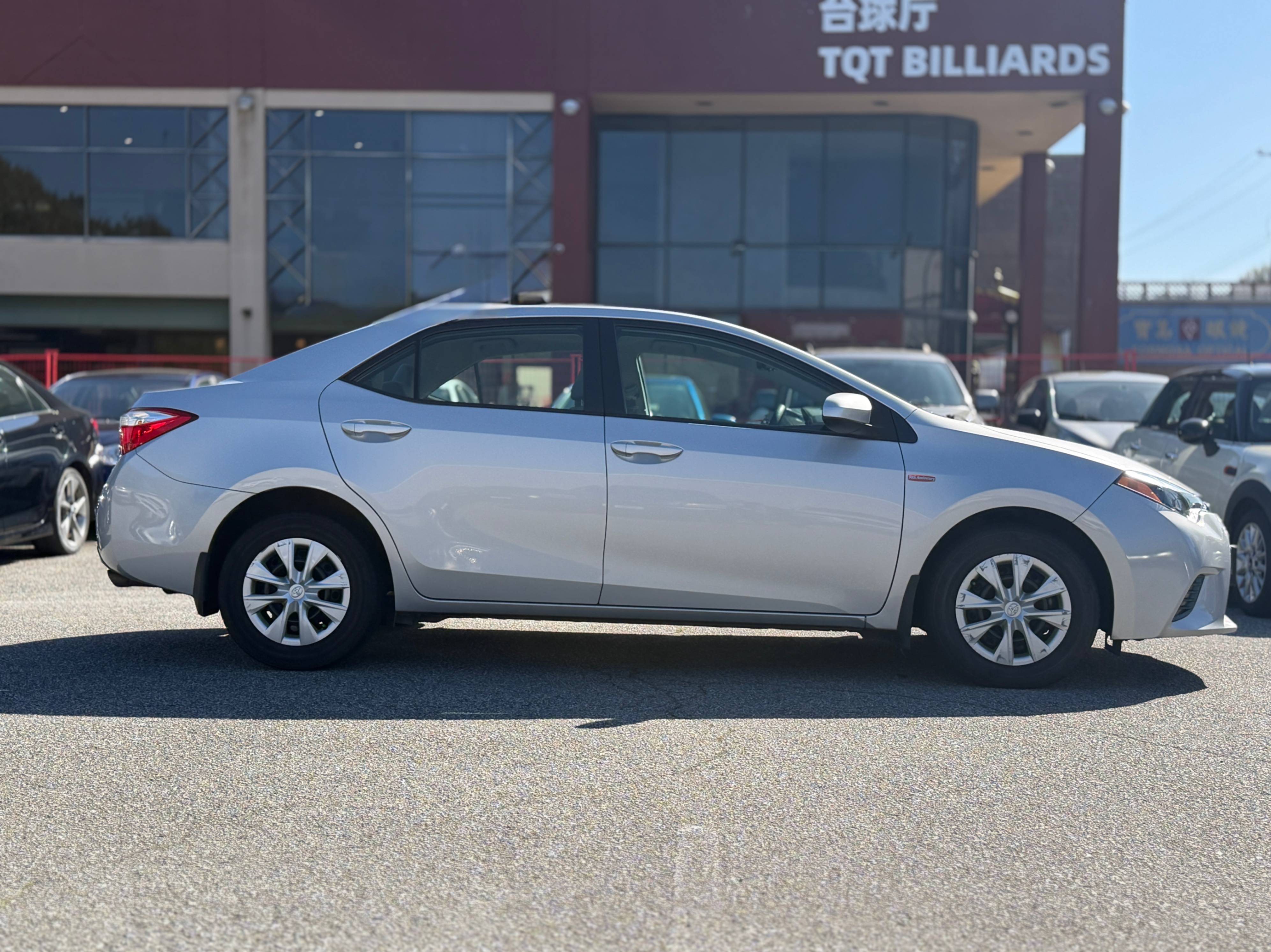 2015 Toyota Corolla LE. LOCAL BC VEHICLE. NO ACCIDENT. LOW KILOMETRES., 温哥华, 全款车