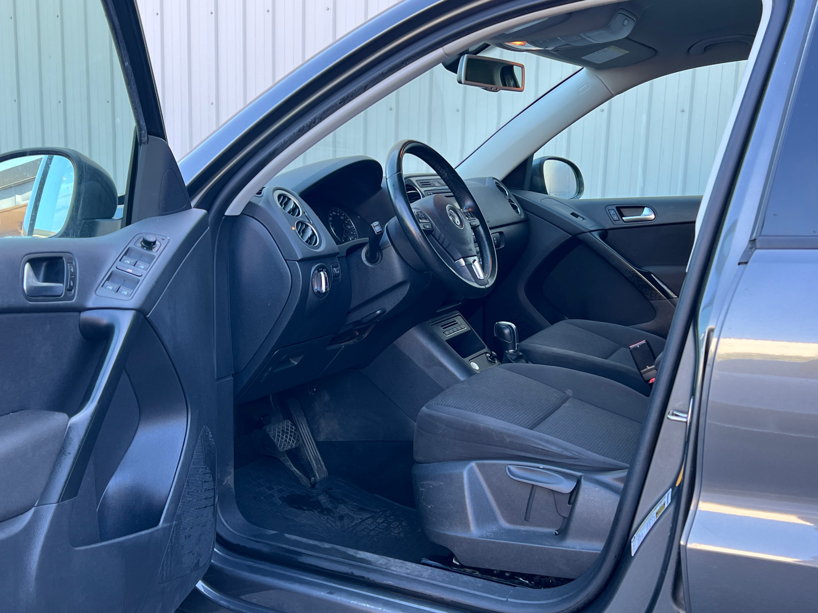 2015 Volkswagen Tiguan 4MOTION 4dr Auto Comfortline, Vancouver, Cash
