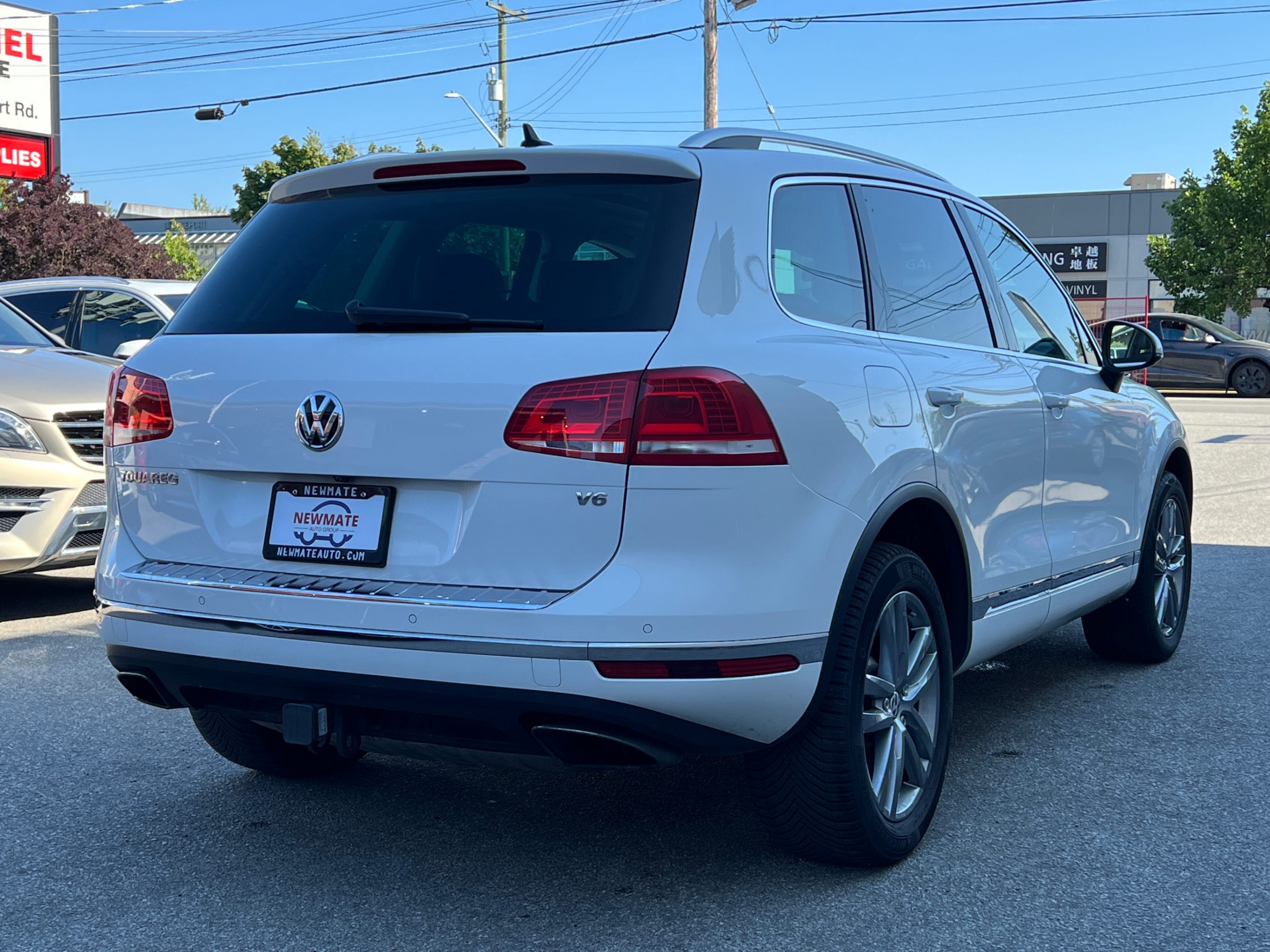 2015 Volkswagen Touareg 4dr V6 Comfortline. BC LOCAL VEHICLE. LOW MILEAGE., Vancouver, Cash