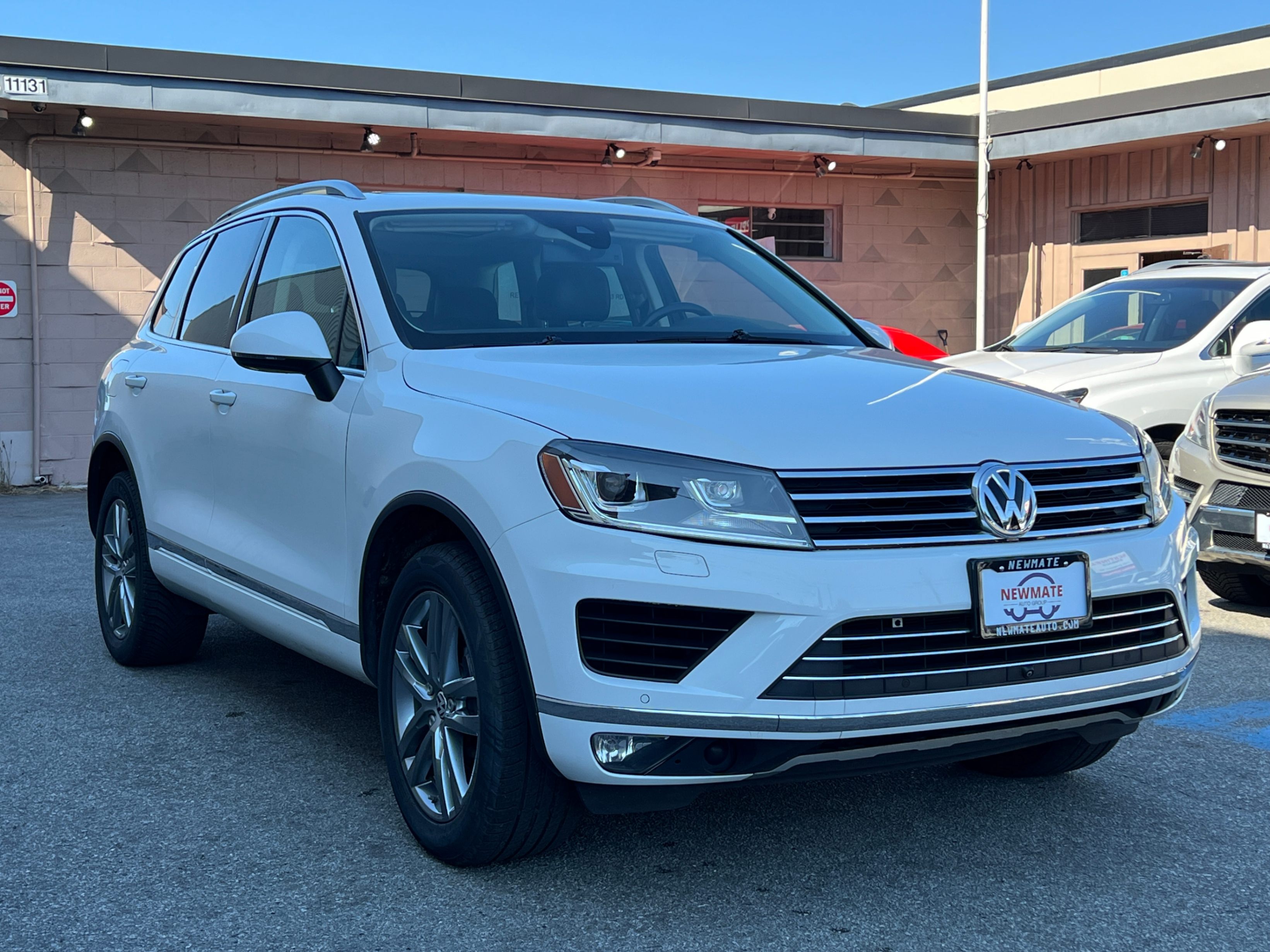 2015 Volkswagen Touareg 4dr V6 Comfortline. BC LOCAL VEHICLE. LOW MILEAGE., Vancouver, Cash