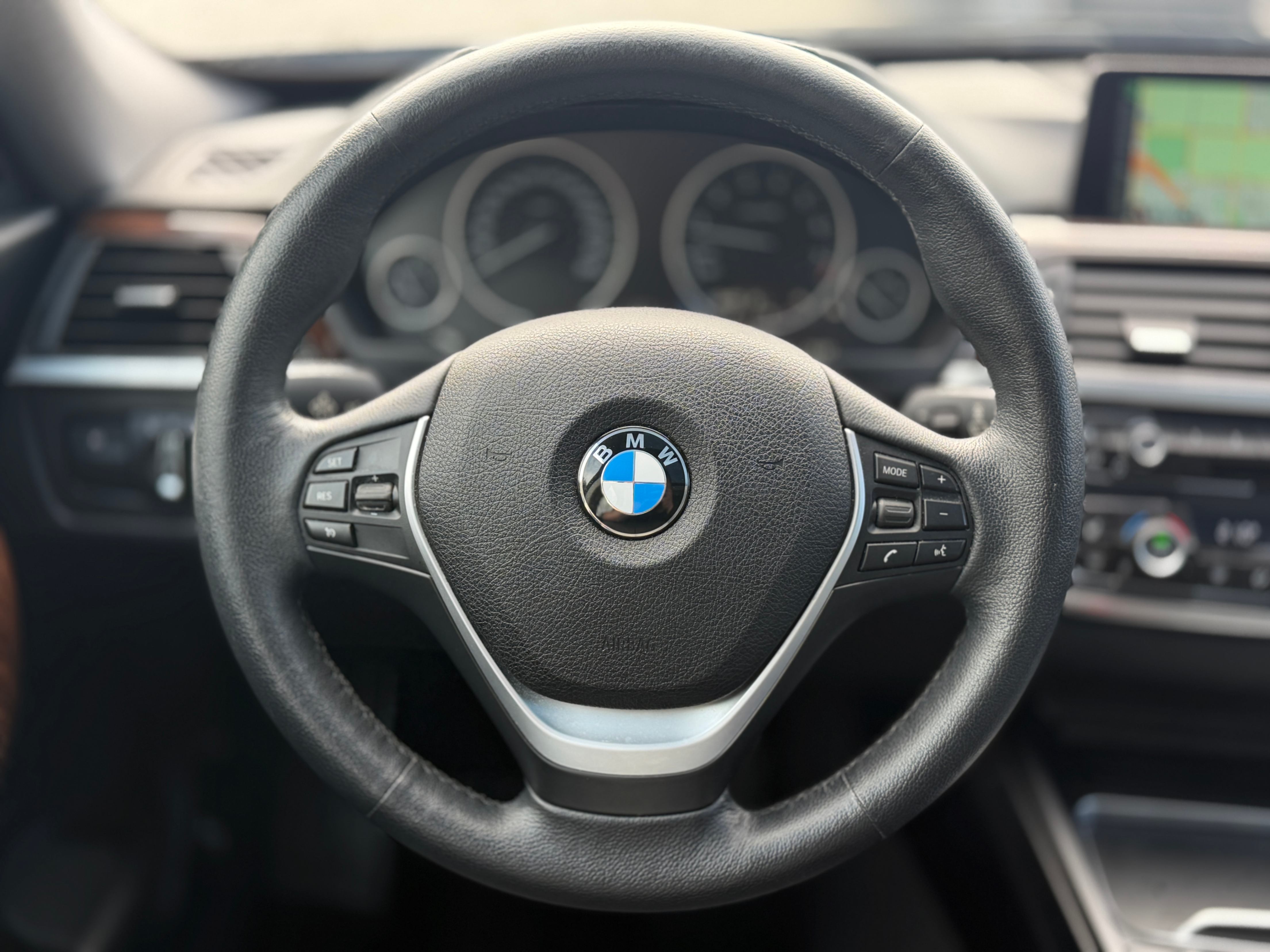 2016 BMW 3-Series 328i xDrive Gran Turismo. LOCAL BC VEHICLE. LOW ON MILEAGE., 温哥华, 全款车