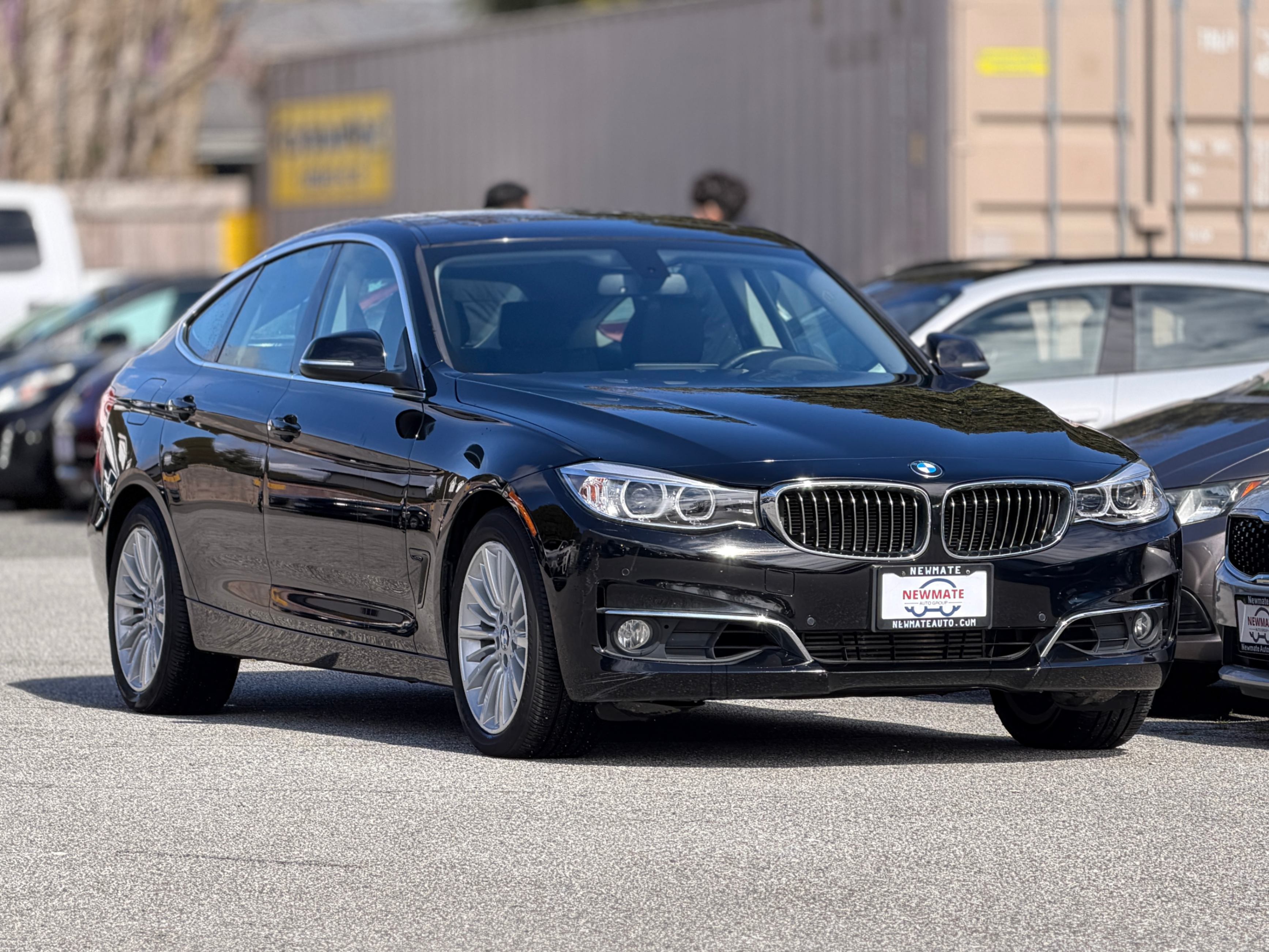 2016 BMW 3-Series 328i xDrive Gran Turismo. LOCAL BC VEHICLE. LOW ON MILEAGE., 温哥华, 全款车