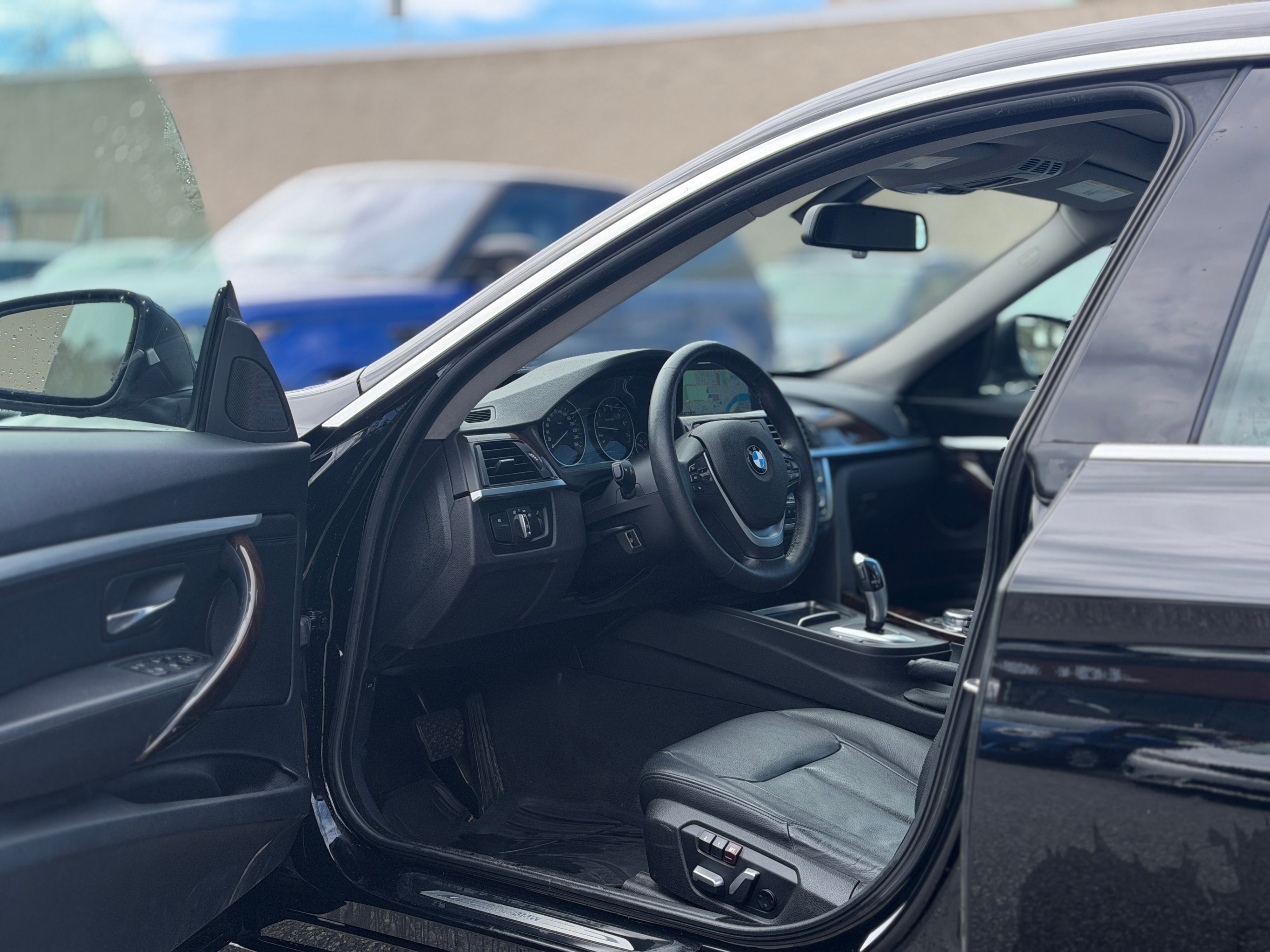 2016 BMW 3-Series 328i xDrive Gran Turismo. LOCAL BC VEHICLE. LOW ON MILEAGE., 温哥华, 全款车