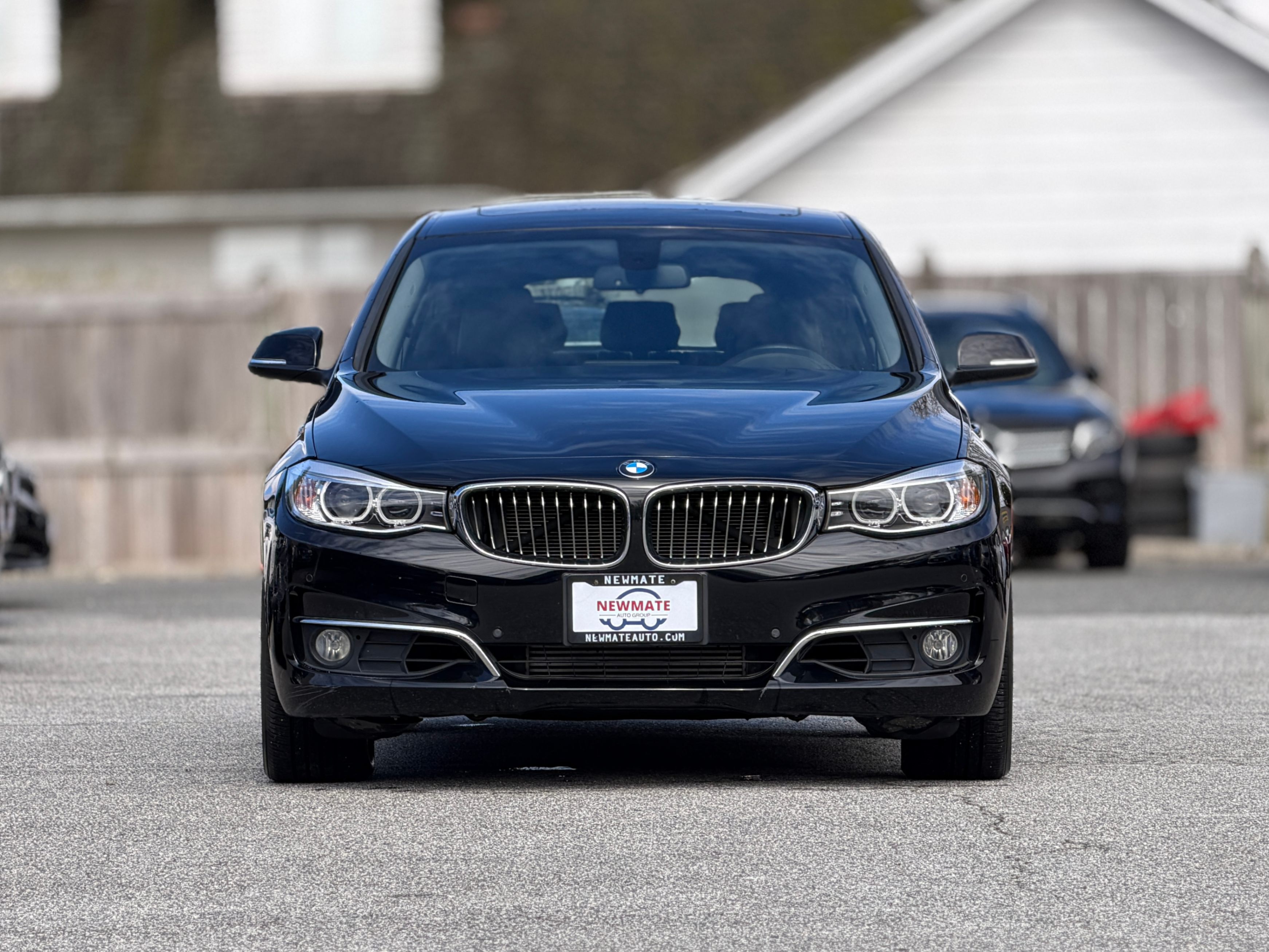 2016 BMW 3-Series 328i xDrive Gran Turismo. LOCAL BC VEHICLE. LOW ON MILEAGE., 温哥华, 全款车