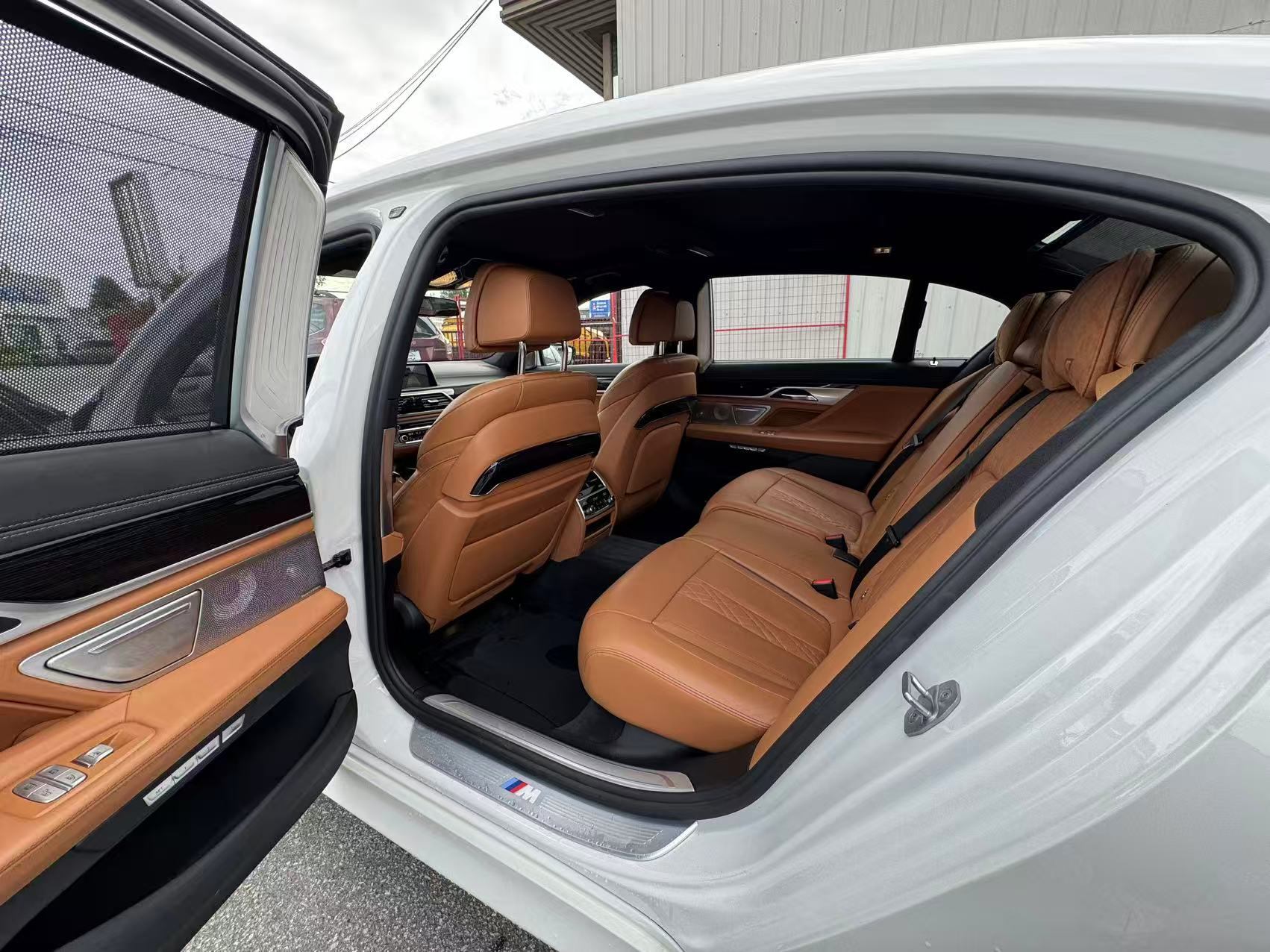 2016 BMW 7 Series 4dr Sdn 750Li xDrive AWD. BC LOCAL VEHICLE. FULL SERVICED., Vancouver, Cash
