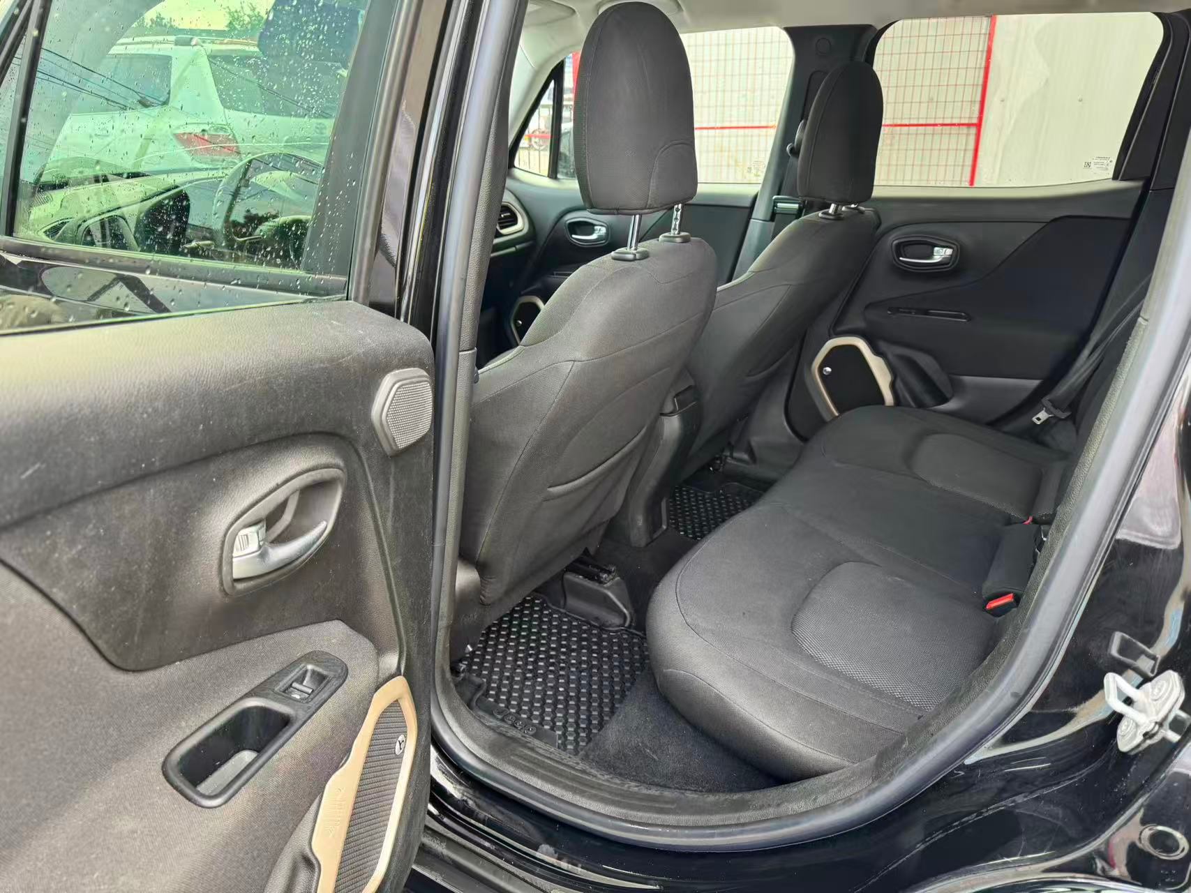 2016 Jeep Renegade 4WD 4dr North, Vancouver, Cash