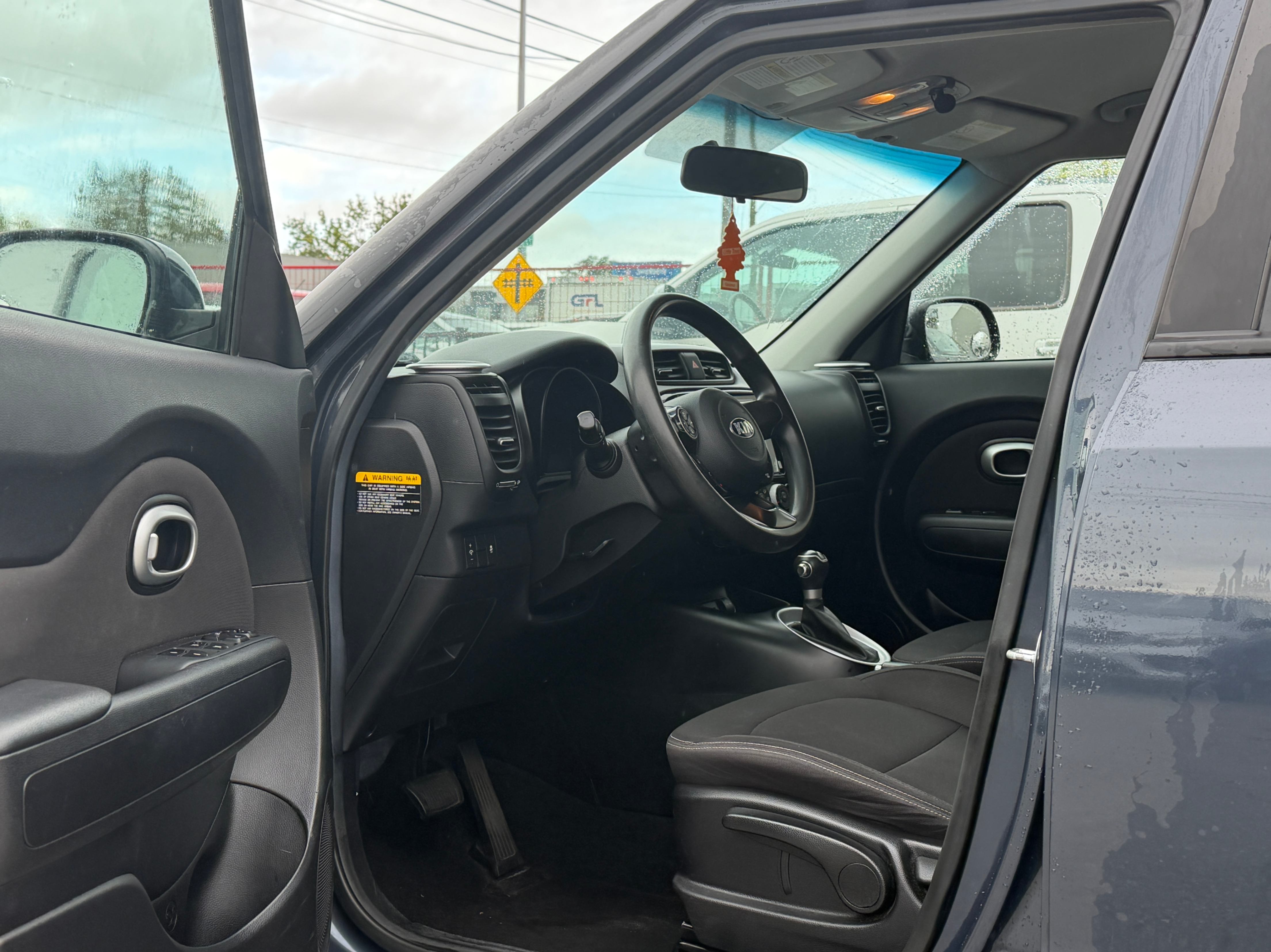 2016 Kia Soul 5dr Wgn. FULL SERVICE RECORD. APPLE CARPLAY., Vancouver, Cash
