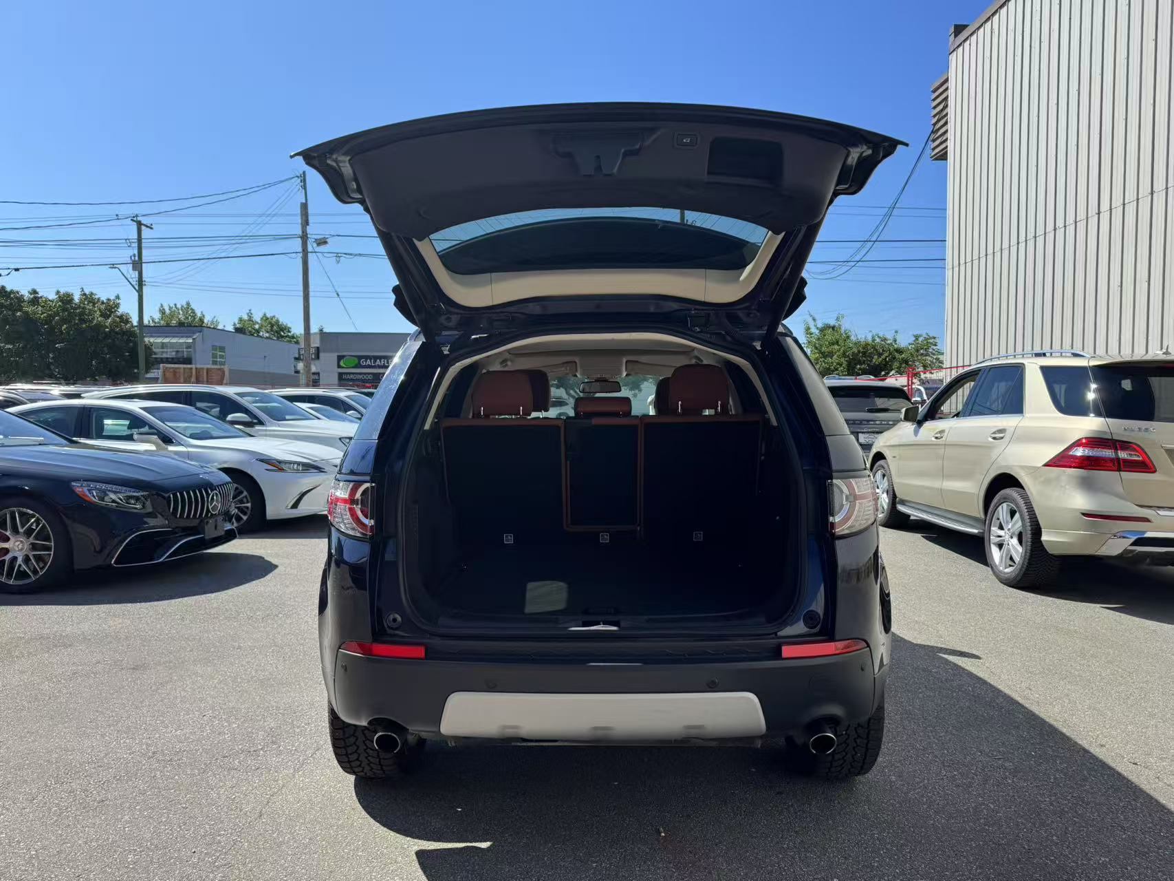 2016 Land Rover Discovery Sport 4WD 4dr HSE LUXURY. ONE OWNER. BC LOCAL VEHICLE., Vancouver, Cash