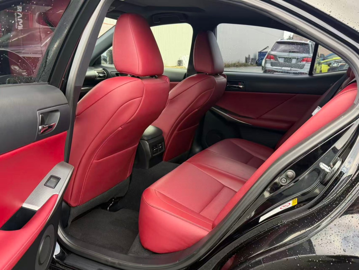 2016 Lexus IS 300 F-SPORT. RED LEATHER SEATS. AWD, 温哥华, 全款车