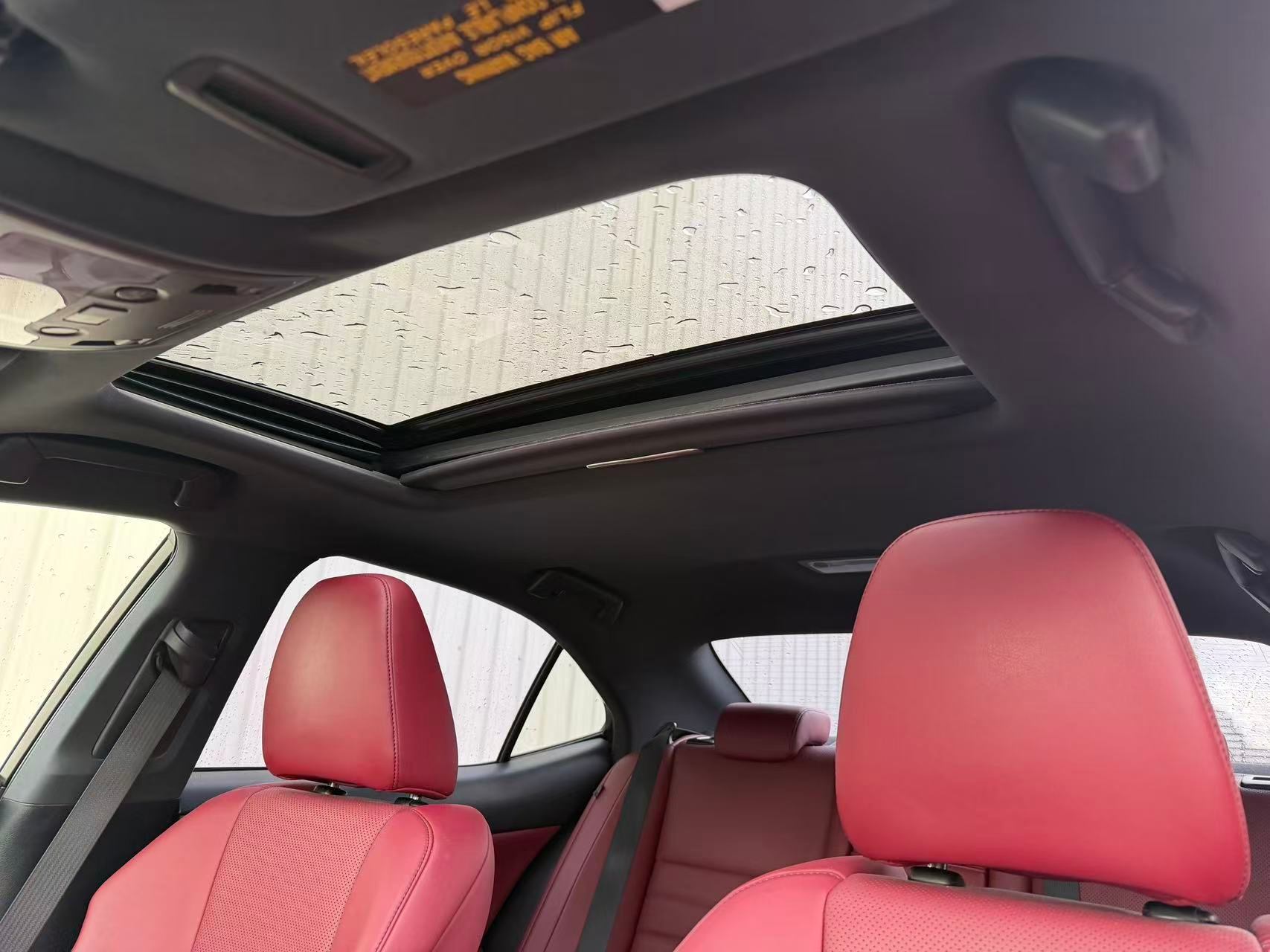 2016 Lexus IS 300 F-SPORT. RED LEATHER SEATS. AWD, 温哥华, 全款车