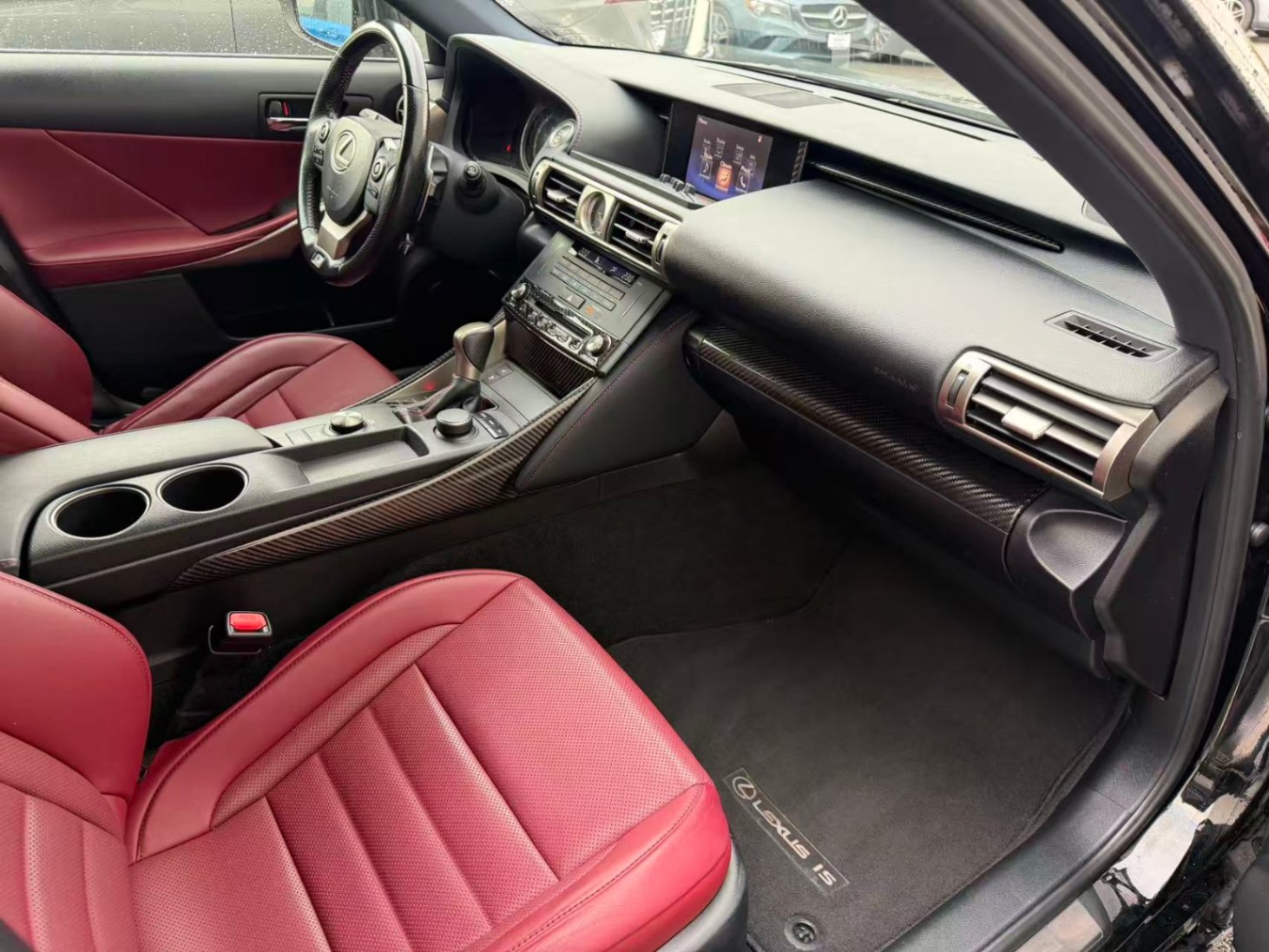 2016 Lexus IS 300 F-SPORT. RED LEATHER SEATS. AWD, 温哥华, 全款车