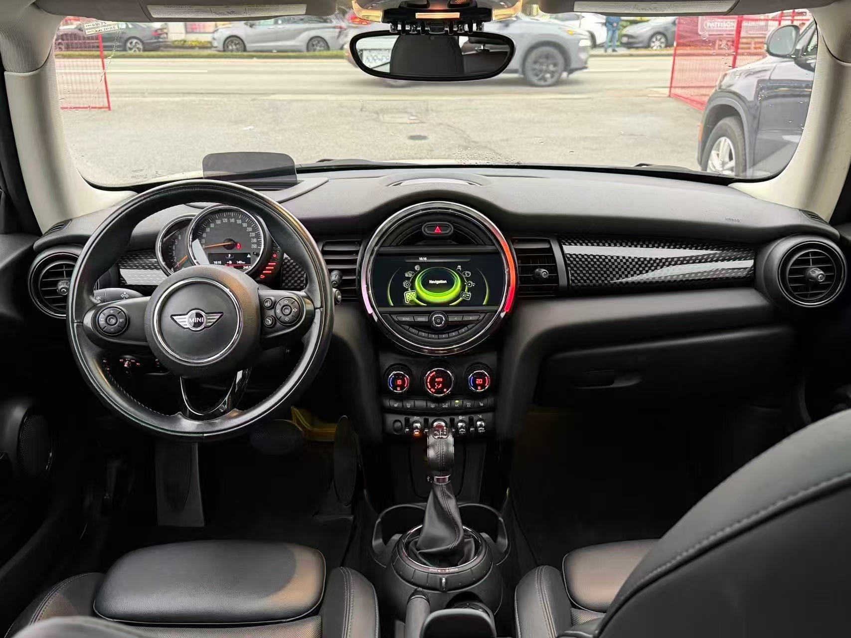 2016 MINI Cooper S. LOCAL BC VEHICLE. SE..., 温哥华, 全款车