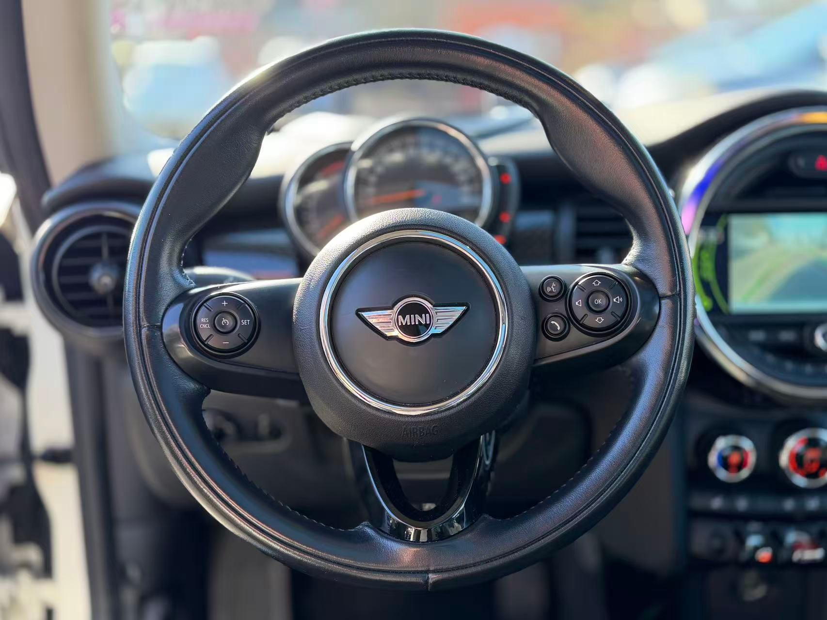 2016 MINI Cooper S. LOCAL BC VEHICLE. SE..., 温哥华, 全款车