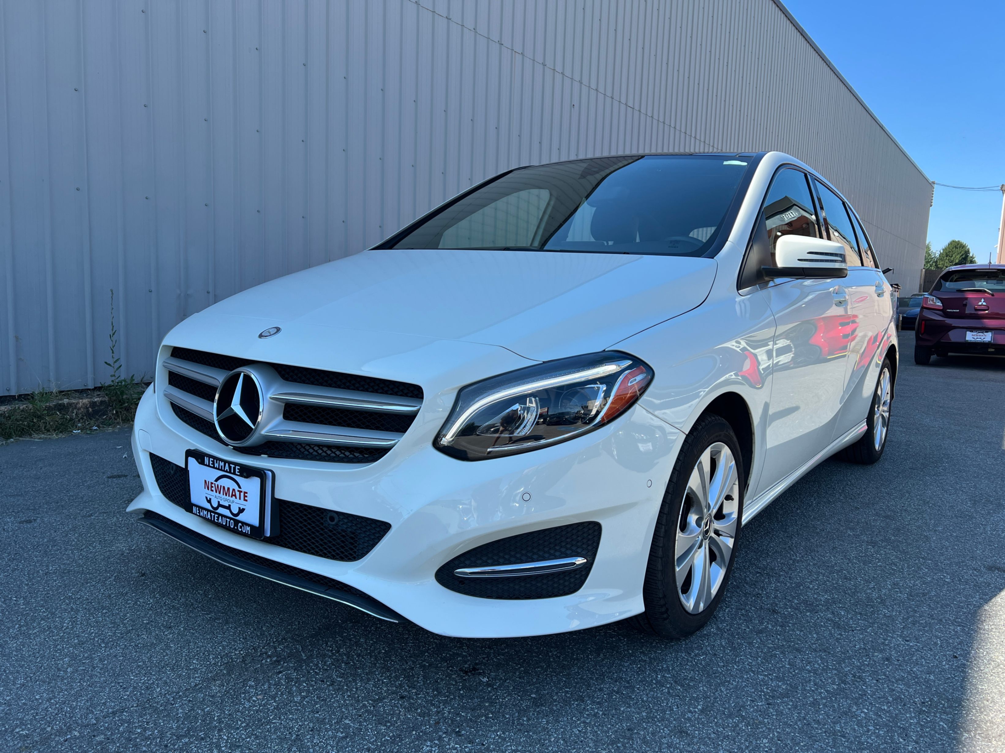 2016 Mercedes-Benz B-Class 4dr HB B 250 Sports Tourer 4MATIC. NO ACCIDENTS. BC LOCAL VEHICLE., Vancouver, Cash