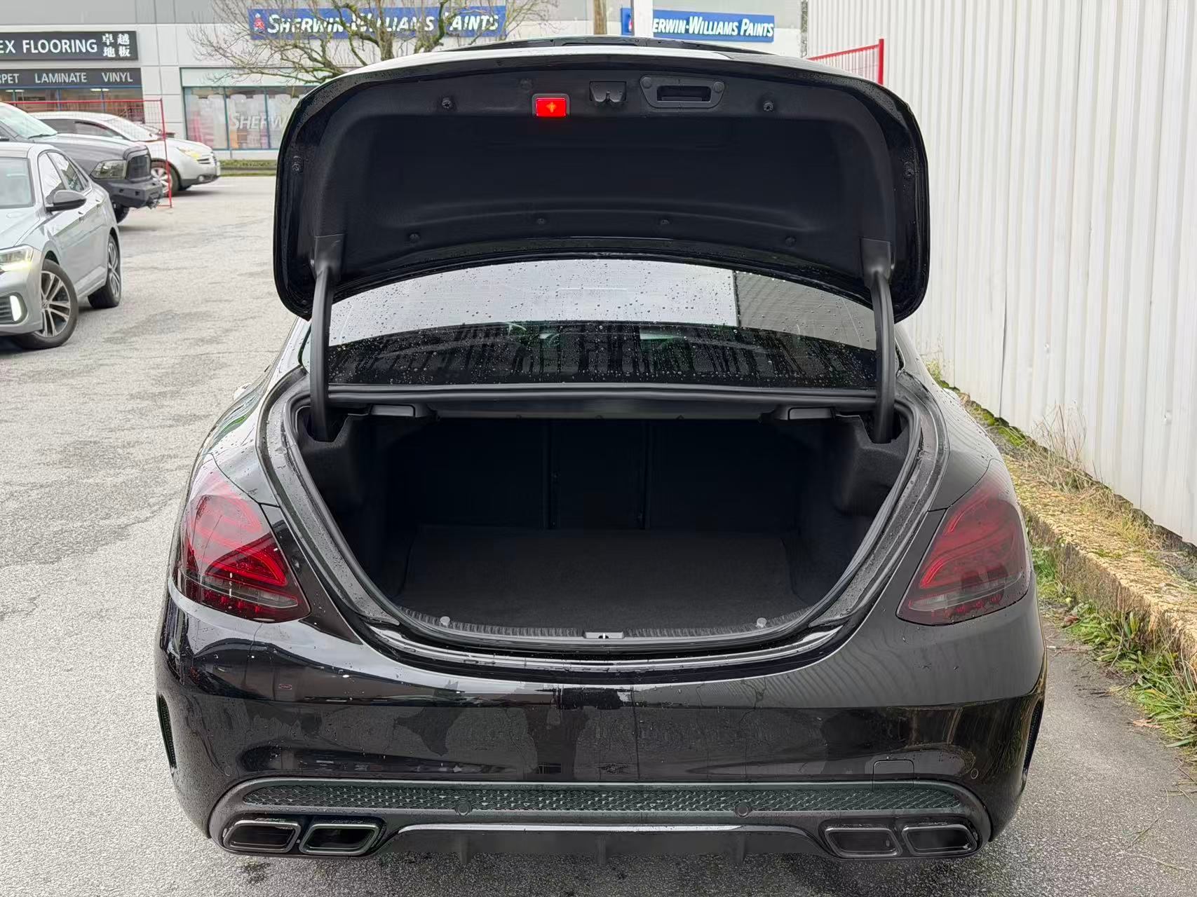 2016 Mercedes-Benz C-Class AMG C 63 S. NO ACCIDENT. AMG PACKAGE. LOW ON MILEAGE., Vancouver, Cash