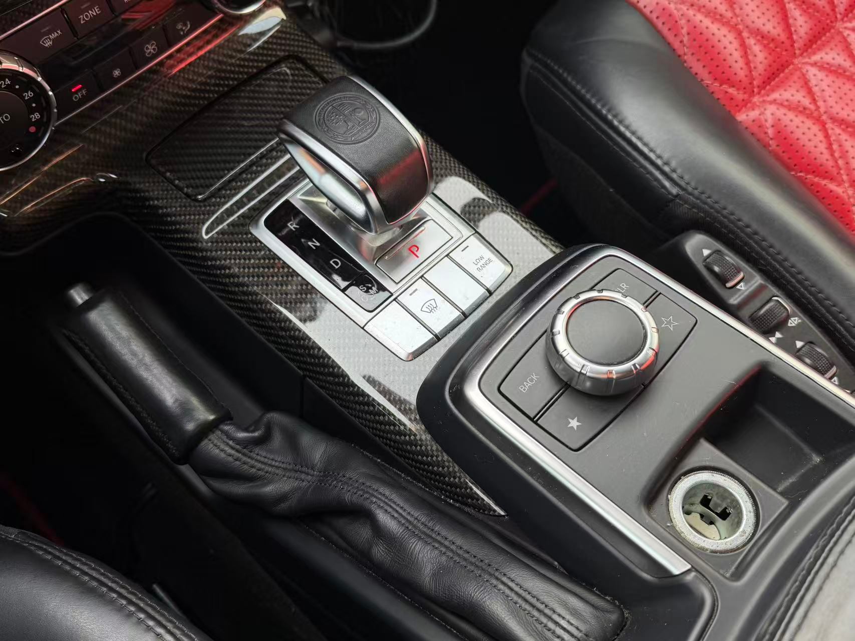 2016 Mercedes-Benz G-Class AMG G 63. AMG PACKAGE., Vancouver, Cash