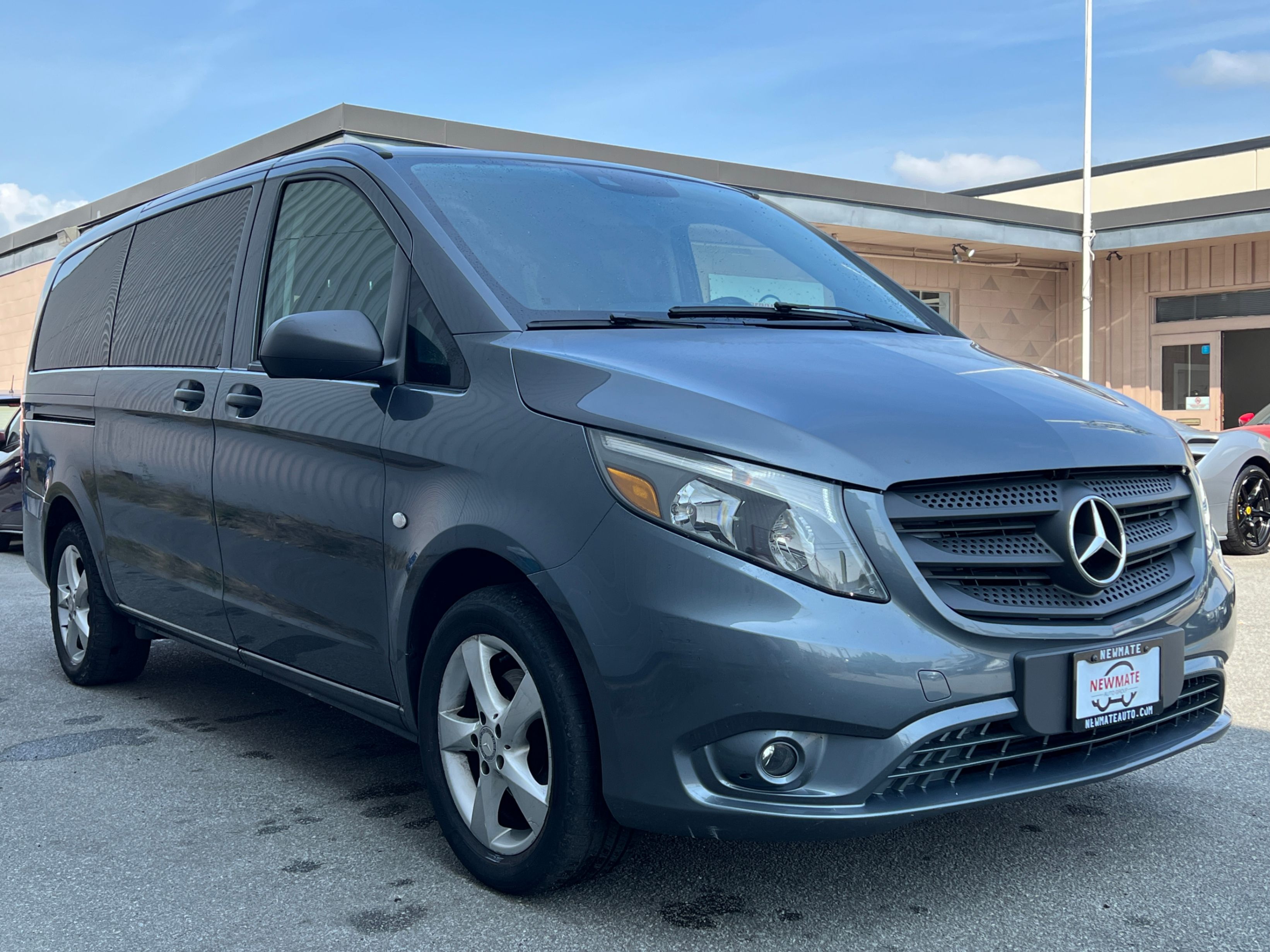 2016 Mercedes-Benz Metris Passenger RWD 126", Vancouver, Cash