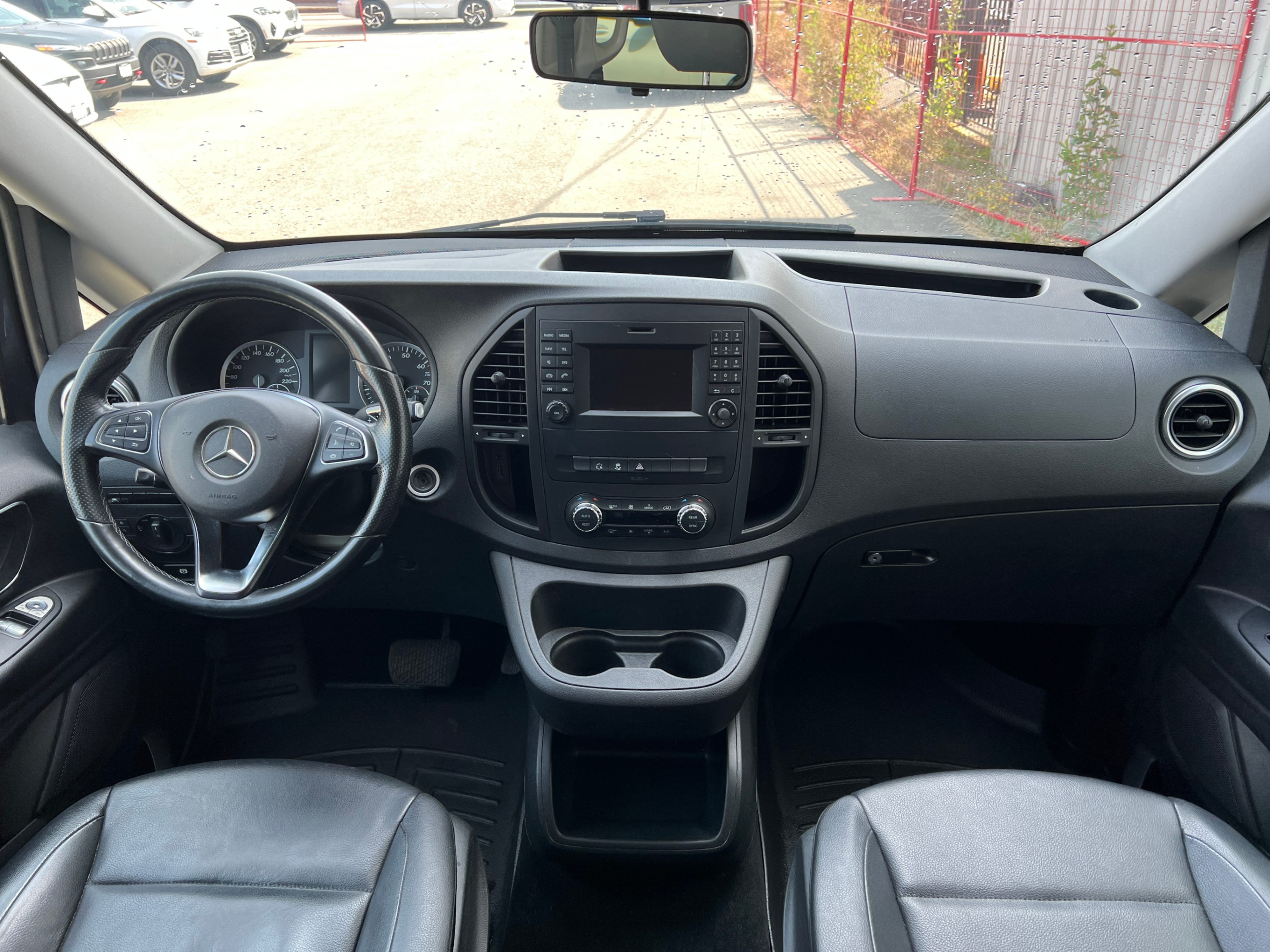 2016 Mercedes-Benz Metris Passenger RWD 126", Vancouver, Cash