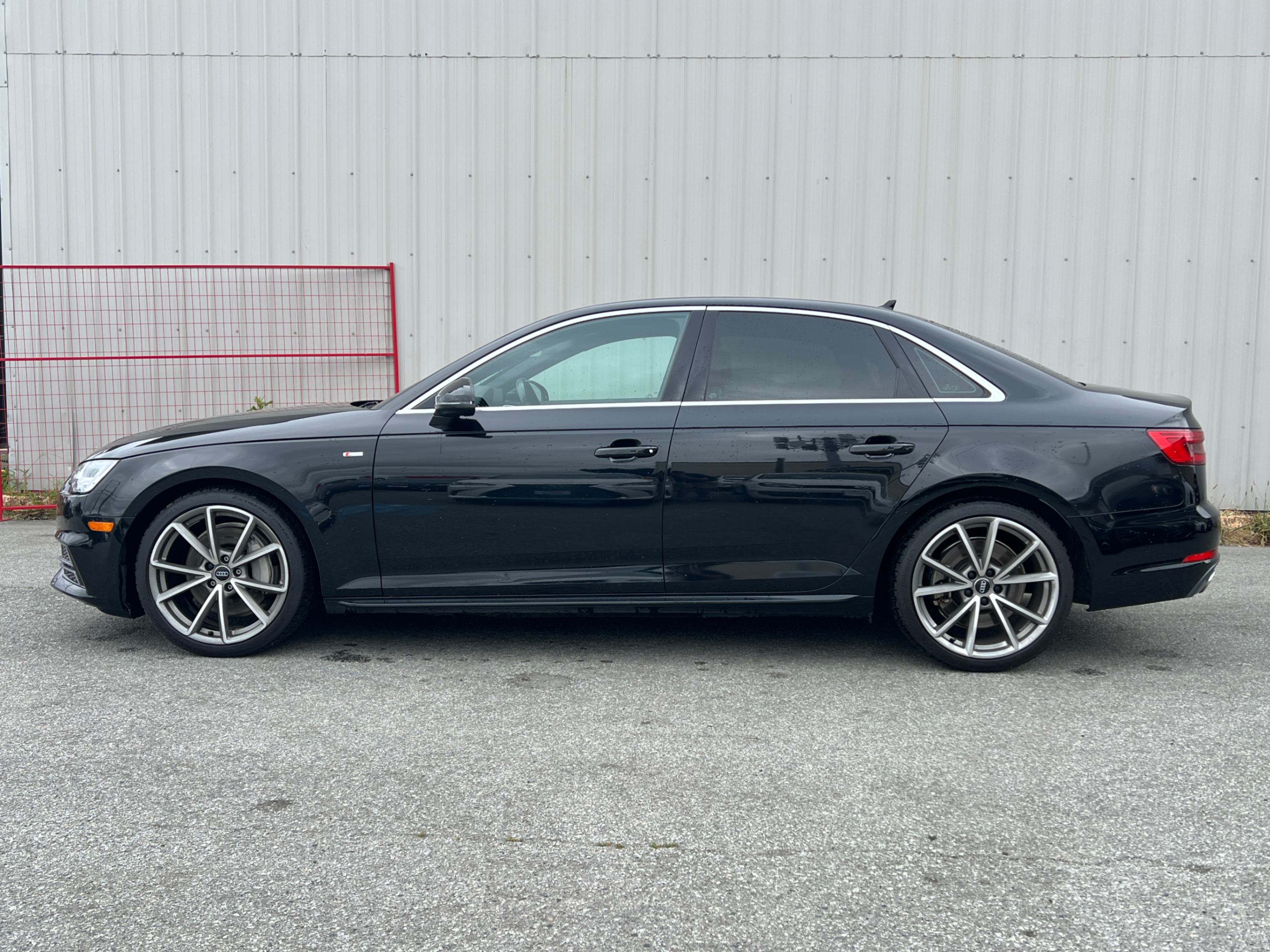 2017 Audi A4 4dr Sdn Auto Technik quattro. BC LOCAL VEHICLE., Vancouver, Cash