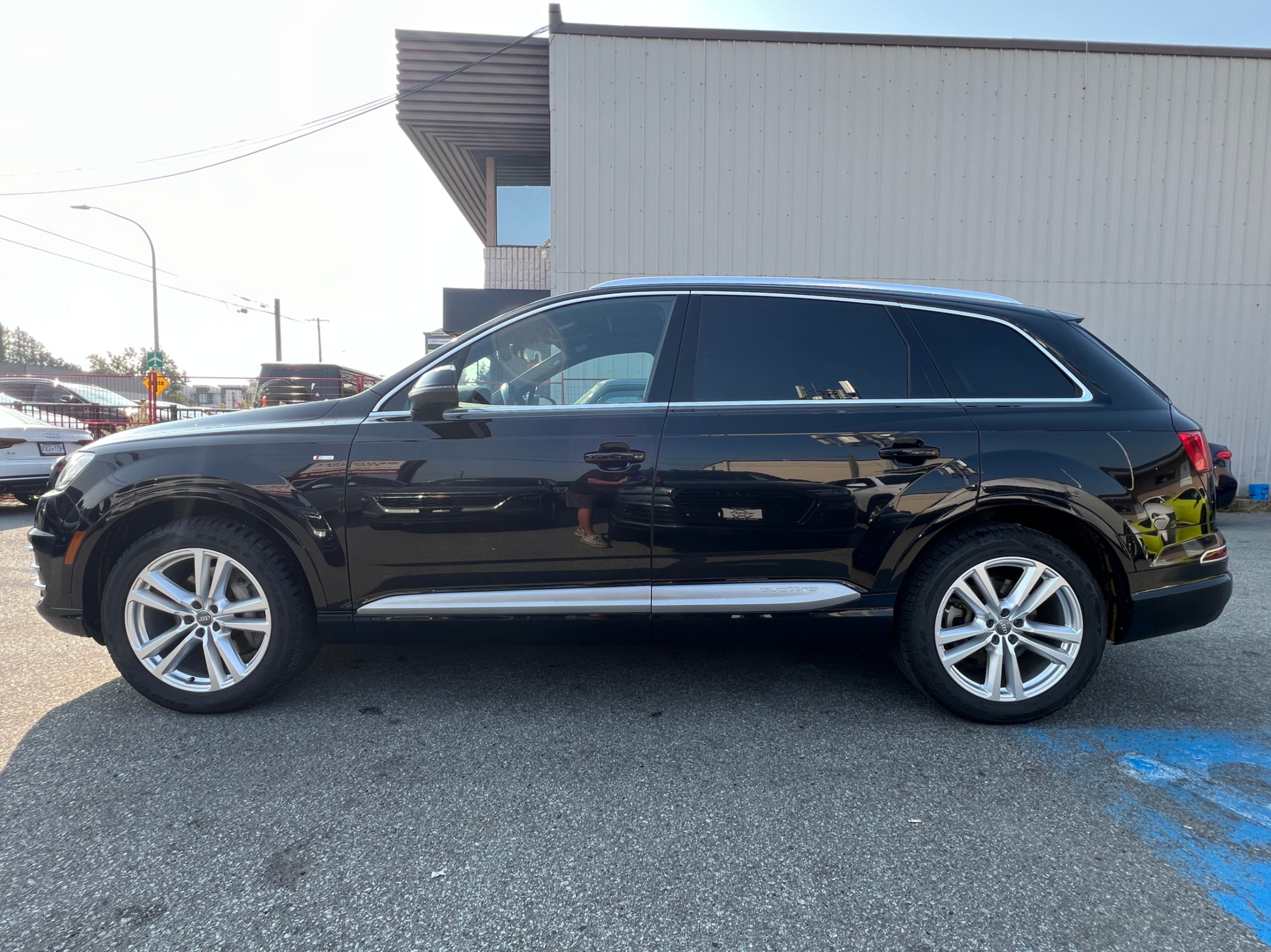 2017 Audi Q7 Quattro 4dr 3.0T Progressiv. S-LINE. NO ACCIDENTS., Vancouver, Cash