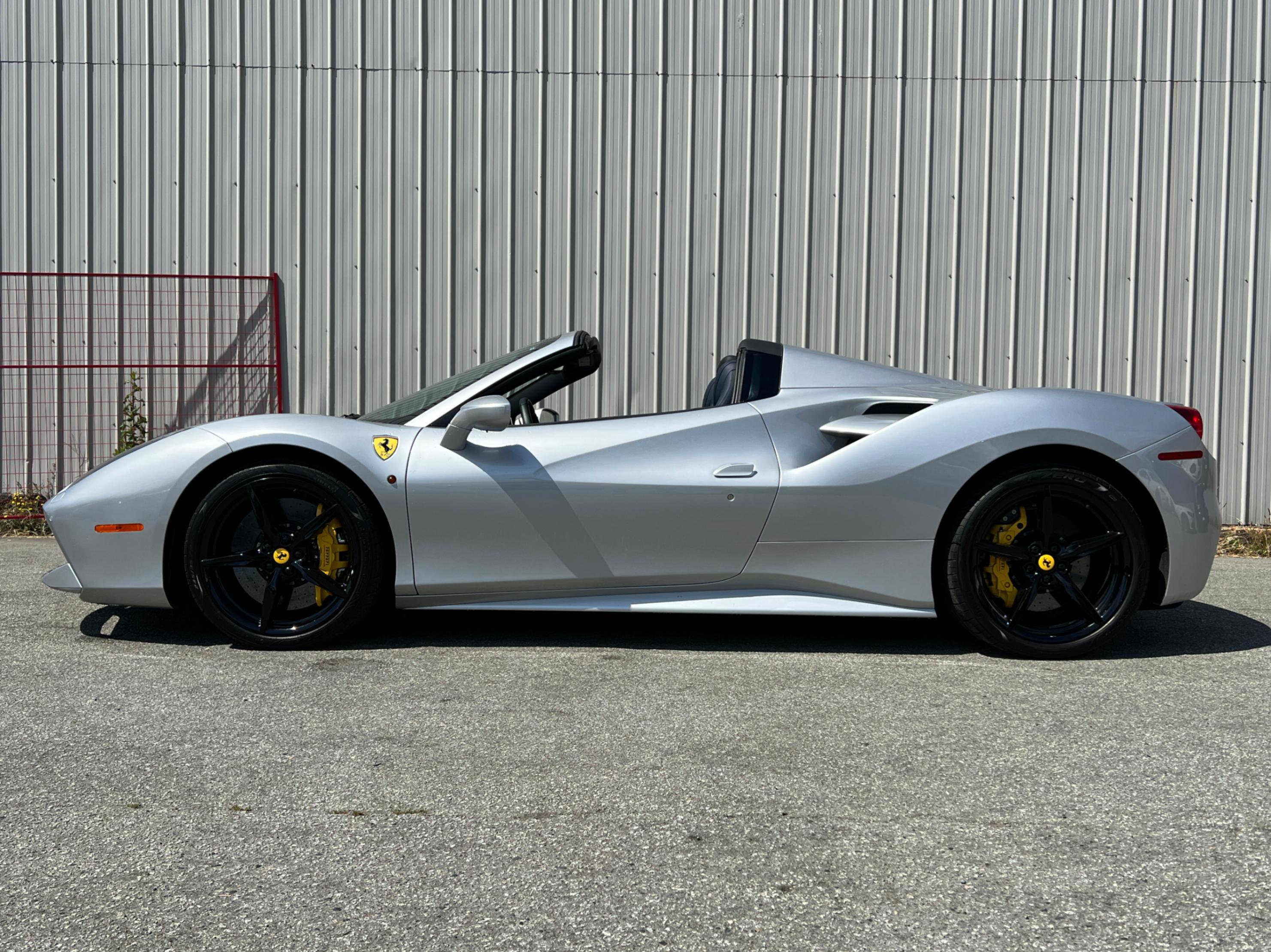2017 Ferrari 488 Spider BC Local Vehicle., 温哥华, 全款车