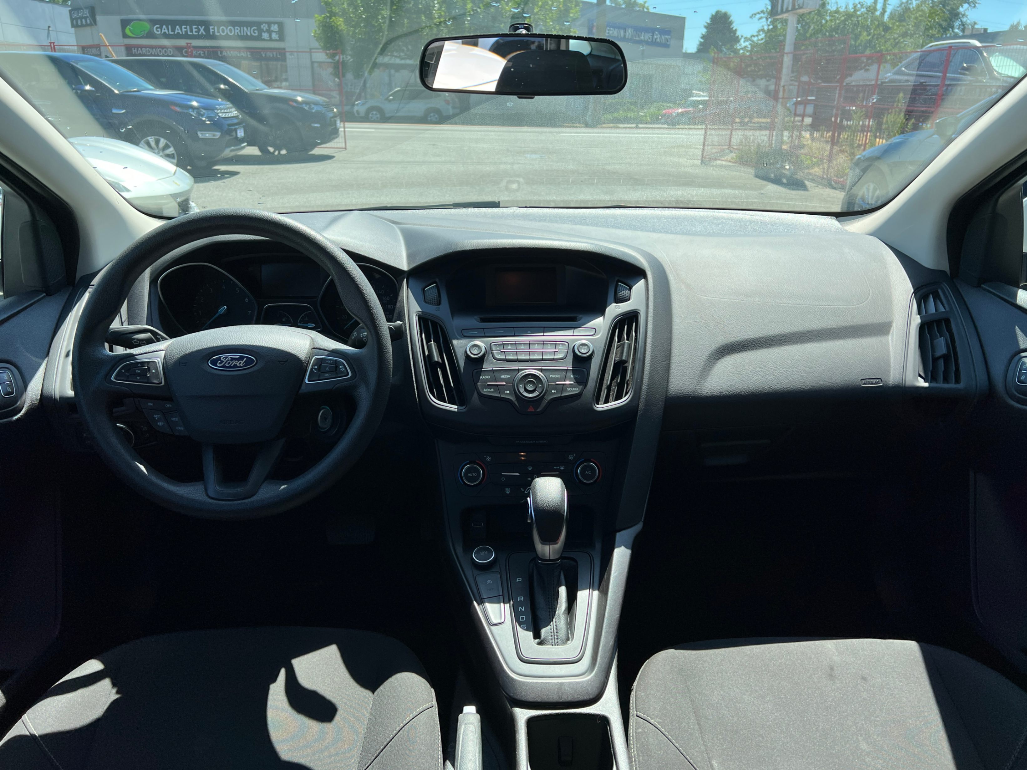 2017 Ford Focus 4dr Sdn SE. ONE OWNER. BC LOCAL VEHICLE. FULL SERVICED., Vancouver, Cash