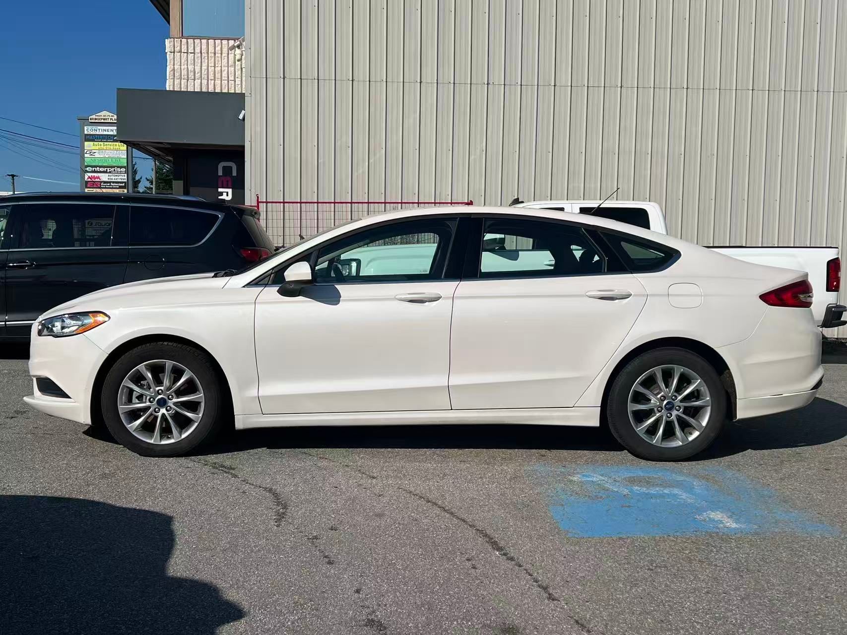 2017 Ford Fusion 4dr Sdn SE FWD, Vancouver, Cash
