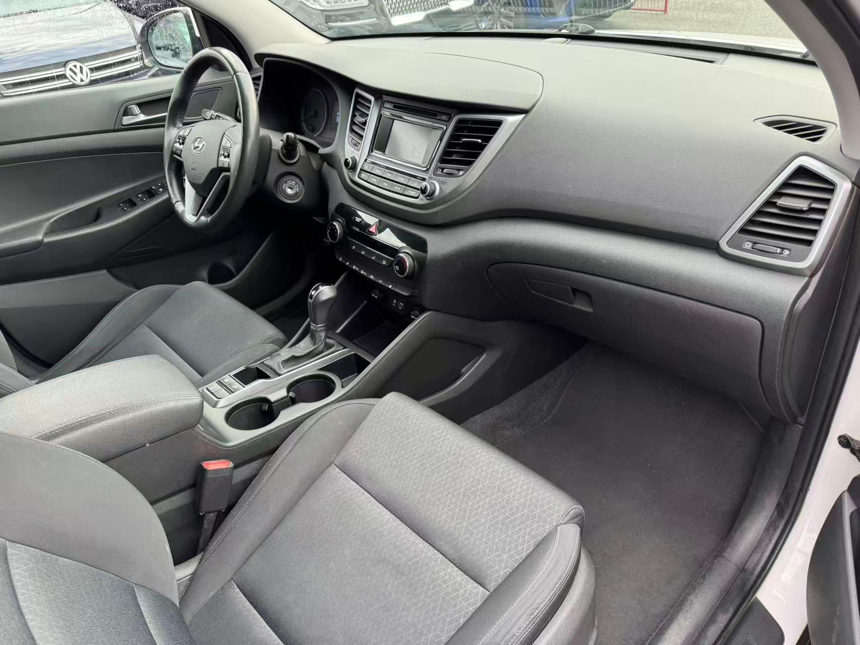 2017 Hyundai Tucson AWD 4dr 2.0L Premium. NO ACCIDENTS. BC LOCAL VEHICLE. FULL SERVICE RECORD., 温哥华, 全款车
