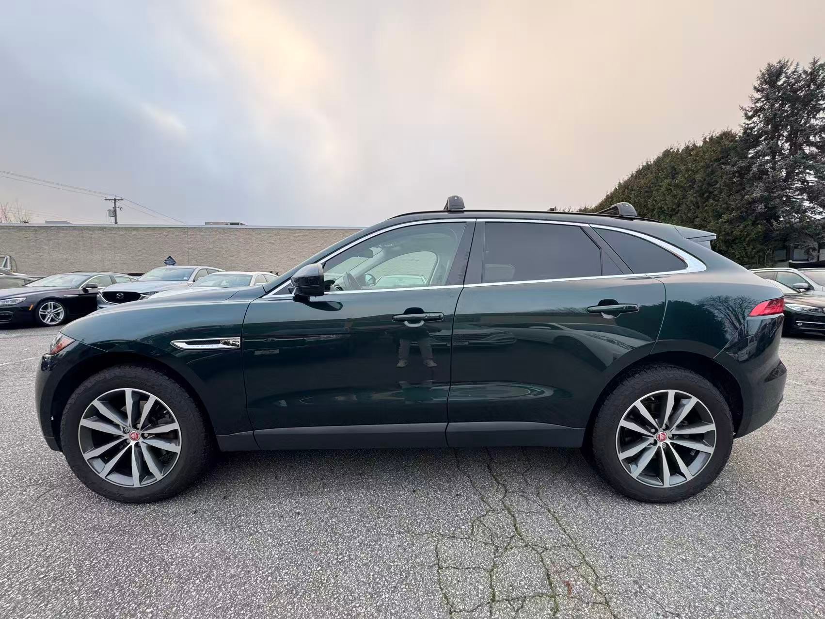 2017 Jaguar F-PACE AWD Prestige. LOCAL B..., Vancouver, Cash