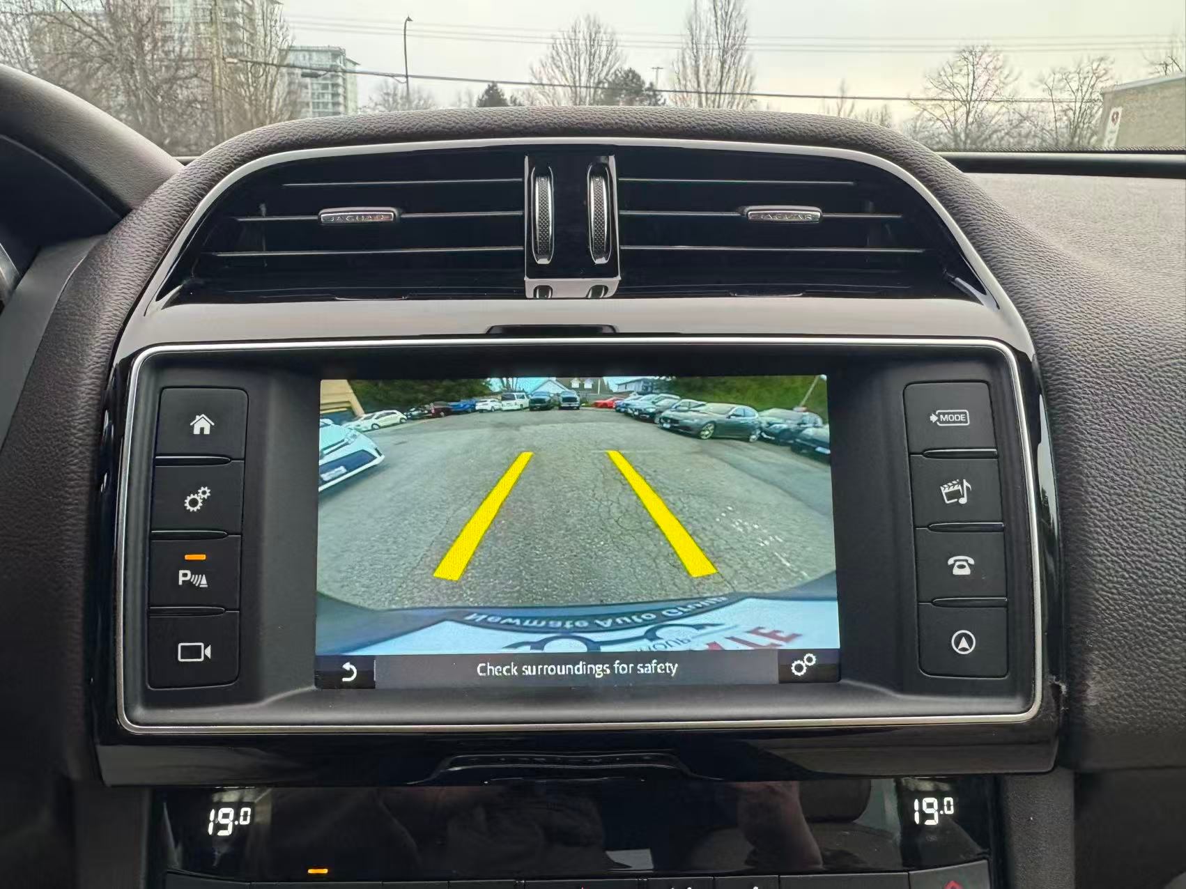 2017 Jaguar F-PACE AWD Prestige. LOCAL B..., Vancouver, Cash