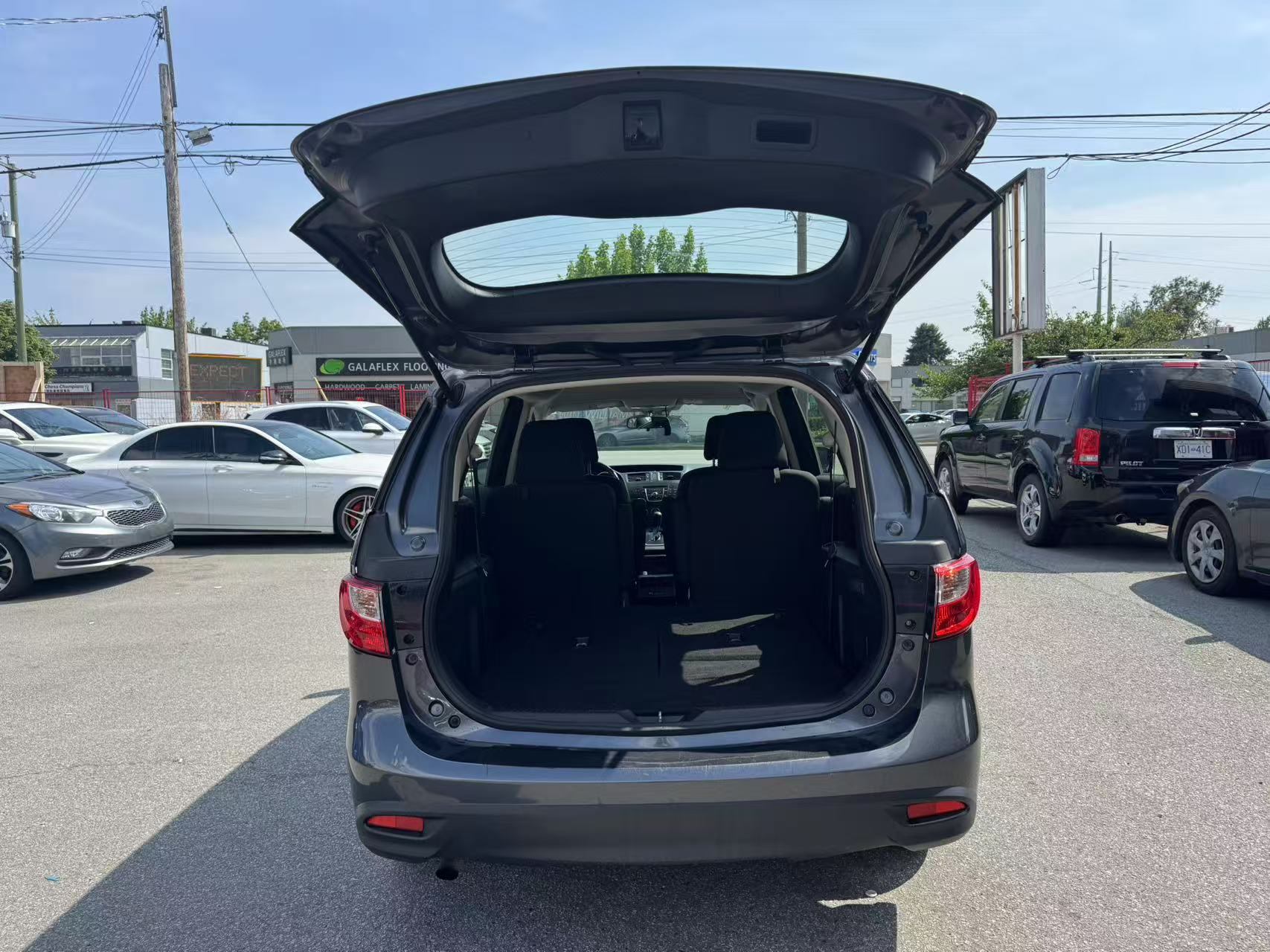 2017 Mazda Mazda5 4dr Wagon GS, Vancouver, Cash