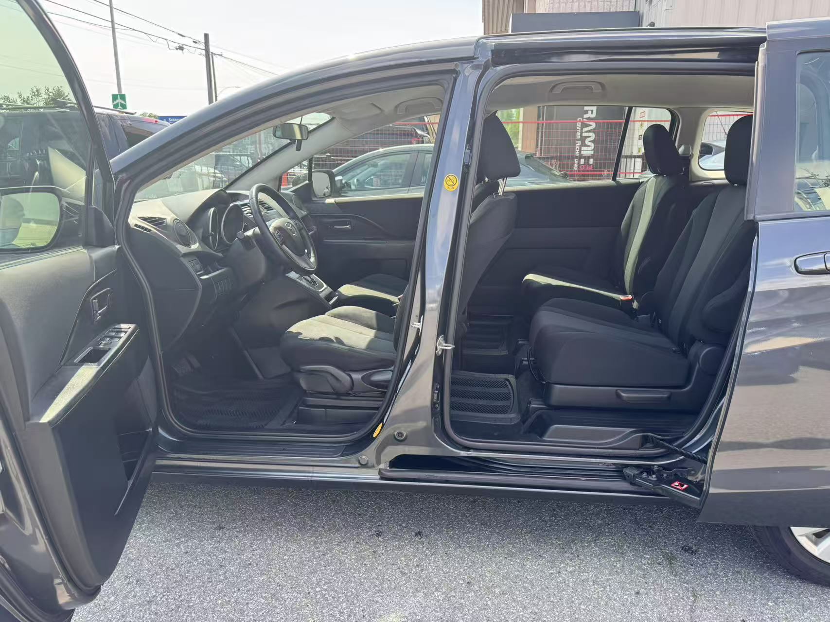 2017 Mazda Mazda5 4dr Wagon GS, Vancouver, Cash