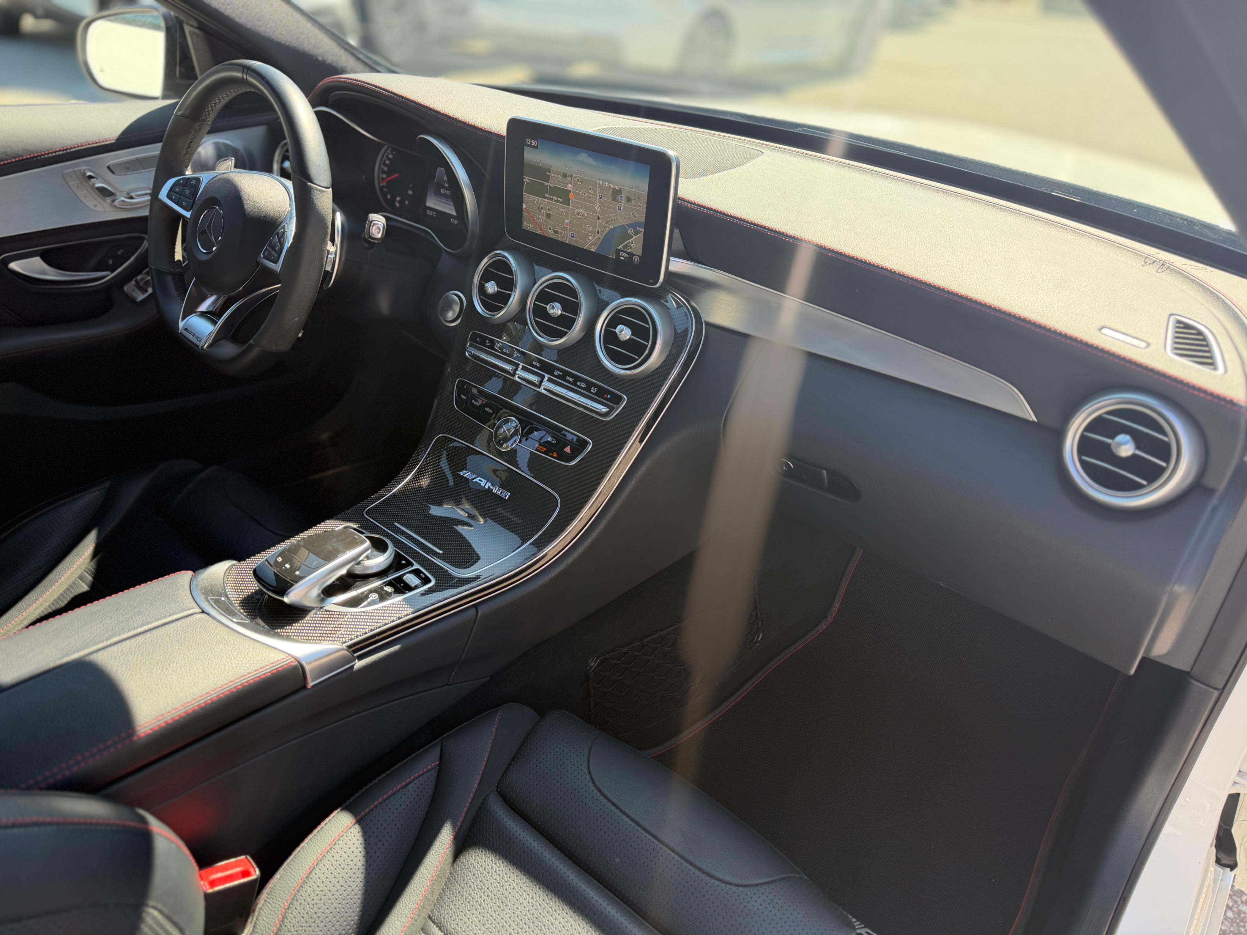 2017 Mercedes-Benz C-Class AMG C 43 4MATIC. LOCAL BC VEHICLE. LOW KILOMETRES., 温哥华, 全款车