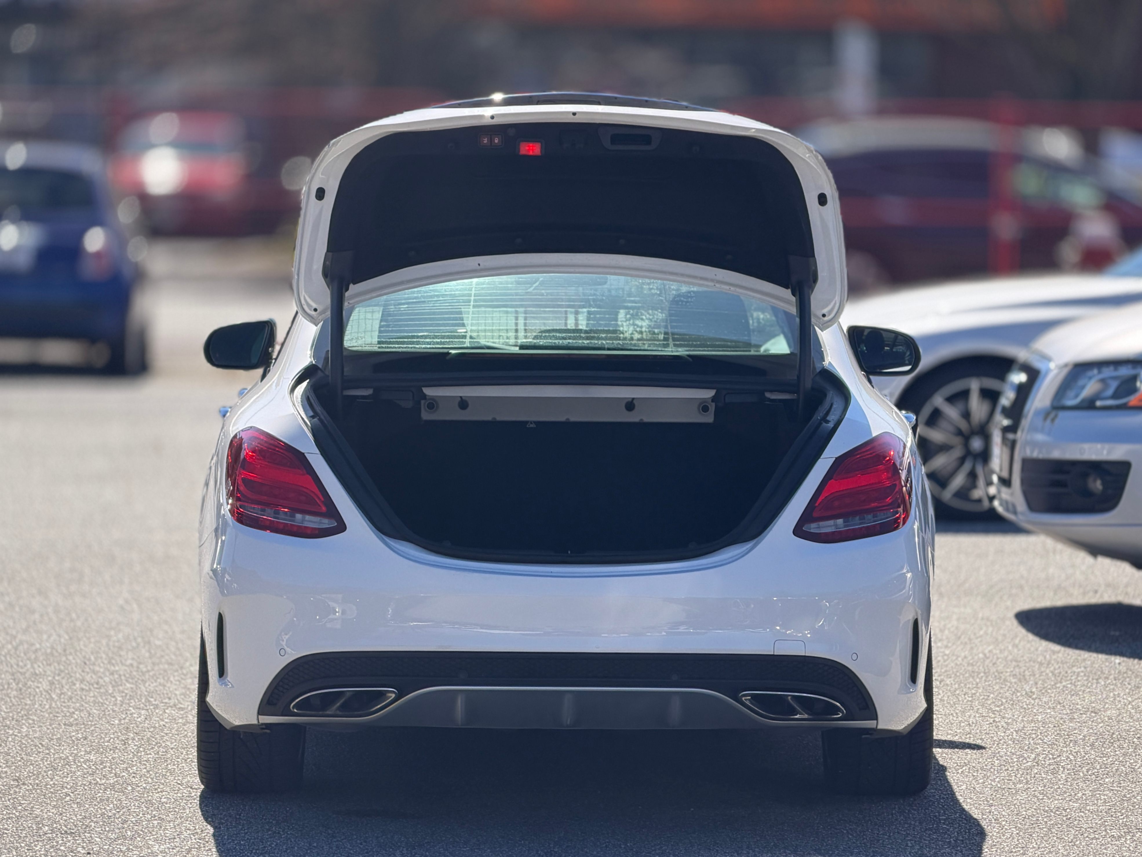 2017 Mercedes-Benz C-Class AMG C 43 4MATIC. LOCAL BC VEHICLE. LOW KILOMETRES., 温哥华, 全款车