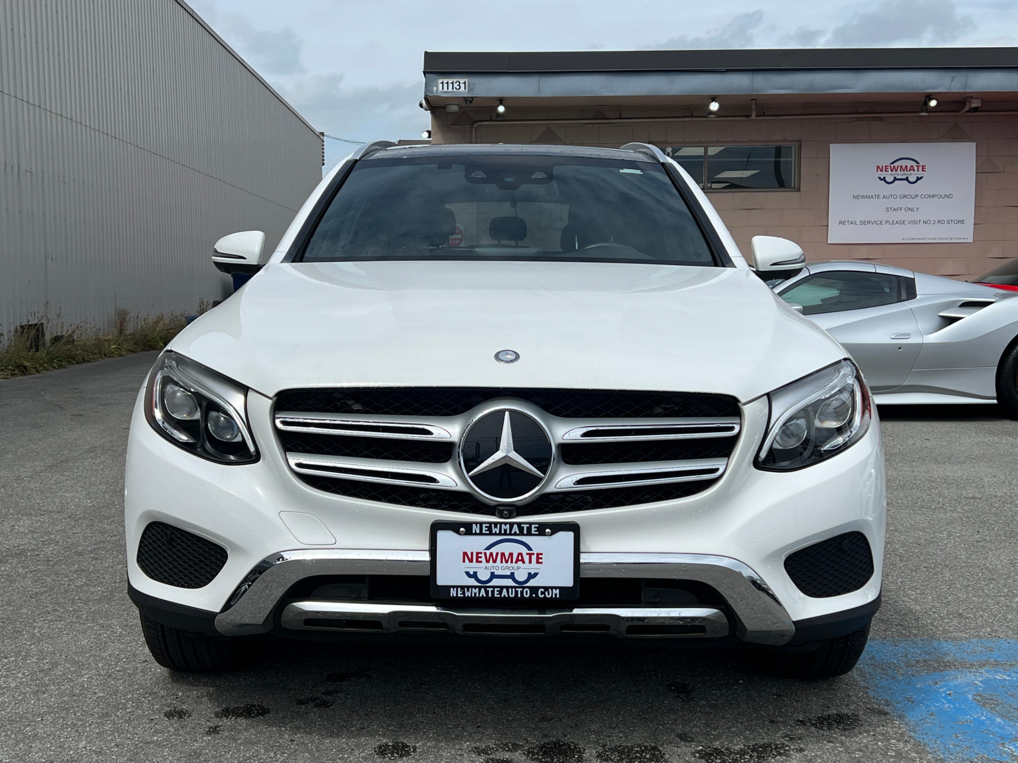 2017 Mercedes-Benz GLC-class 4MATIC 4dr GLC 300., Vancouver, Cash