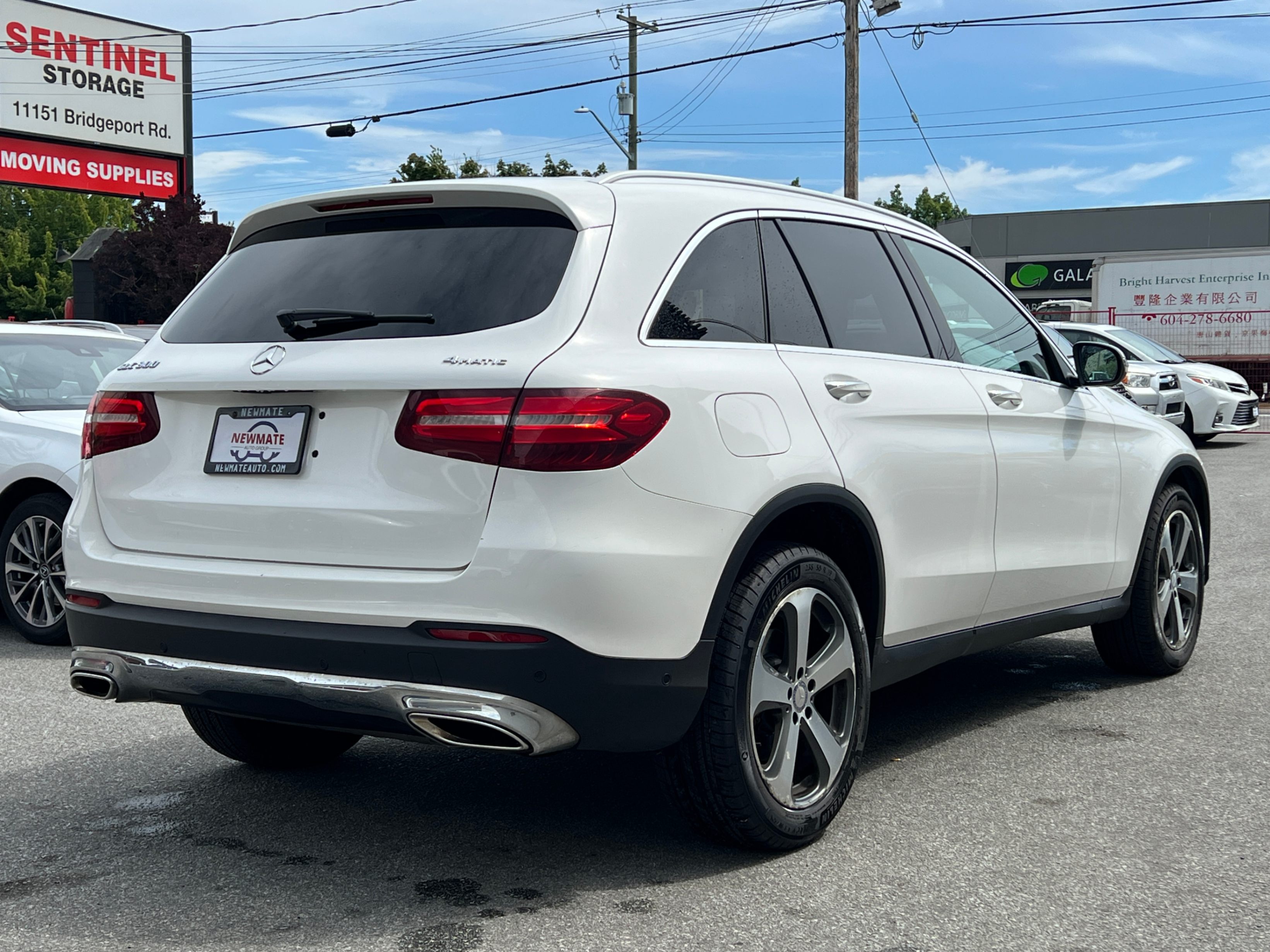 2017 Mercedes-Benz GLC-class 4MATIC 4dr GLC 300., Vancouver, Cash