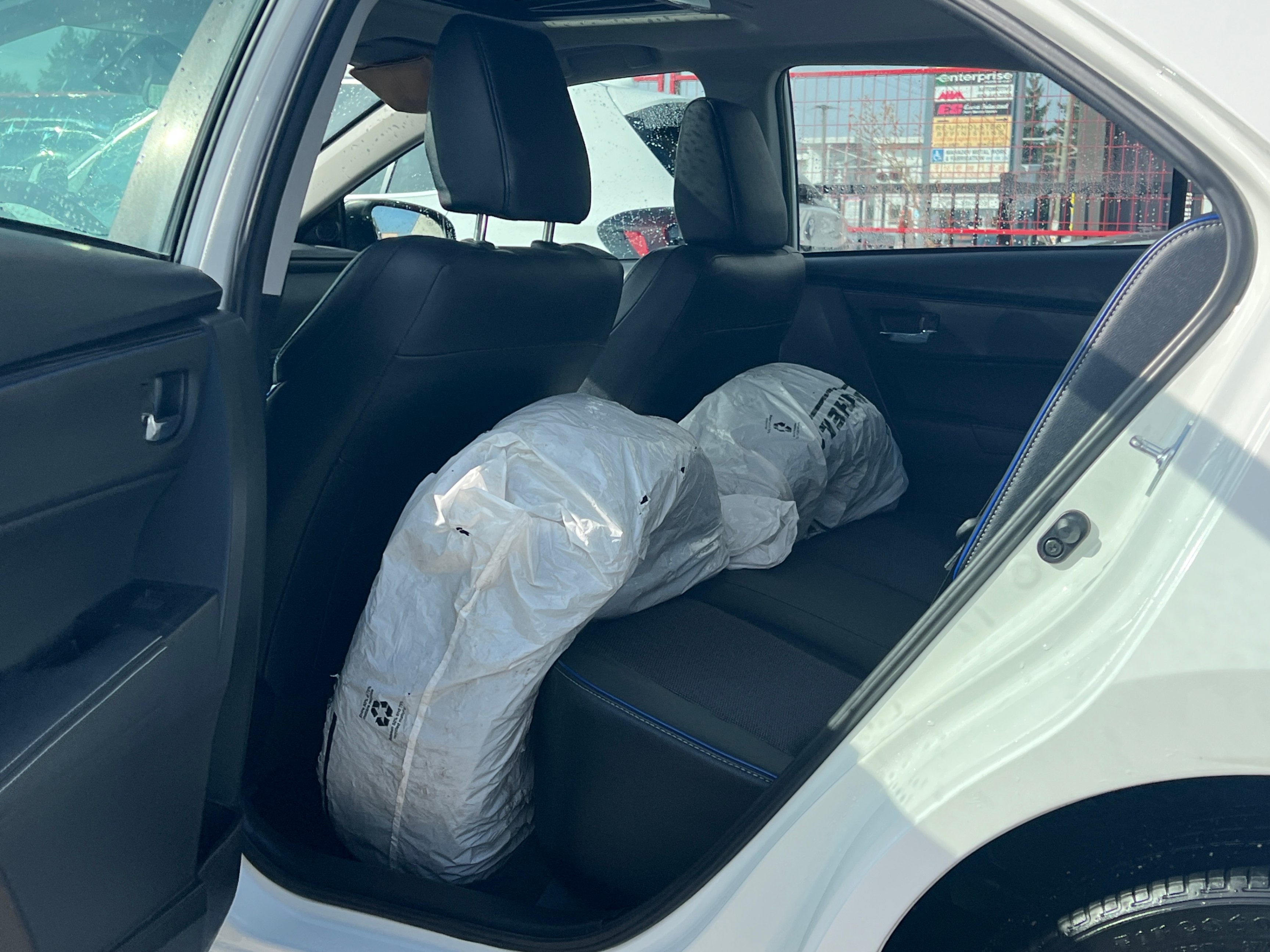 2017 Toyota Corolla 4dr Sdn SE., 温哥华, 全款车
