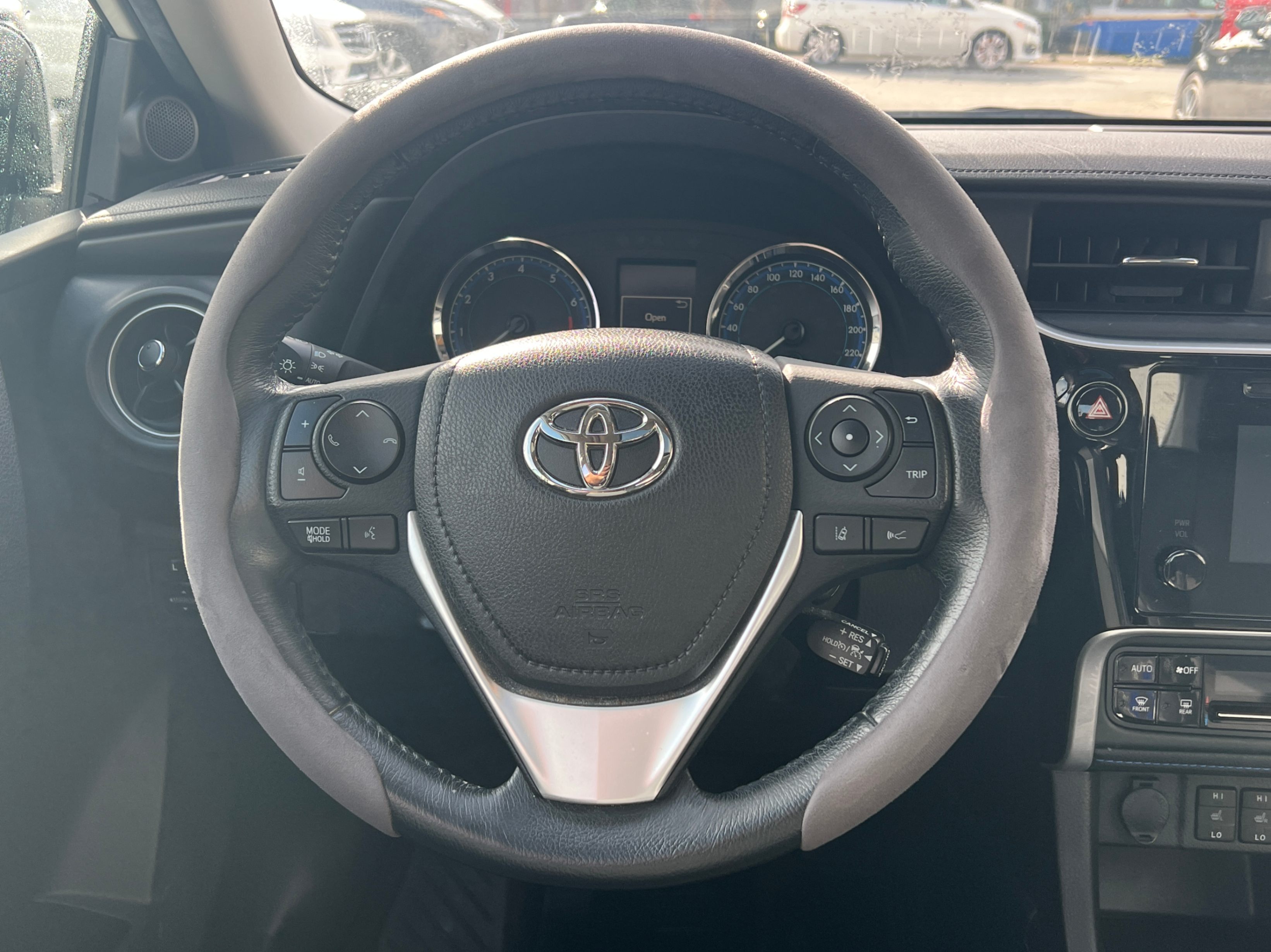 2017 Toyota Corolla 4dr Sdn SE., 温哥华, 全款车
