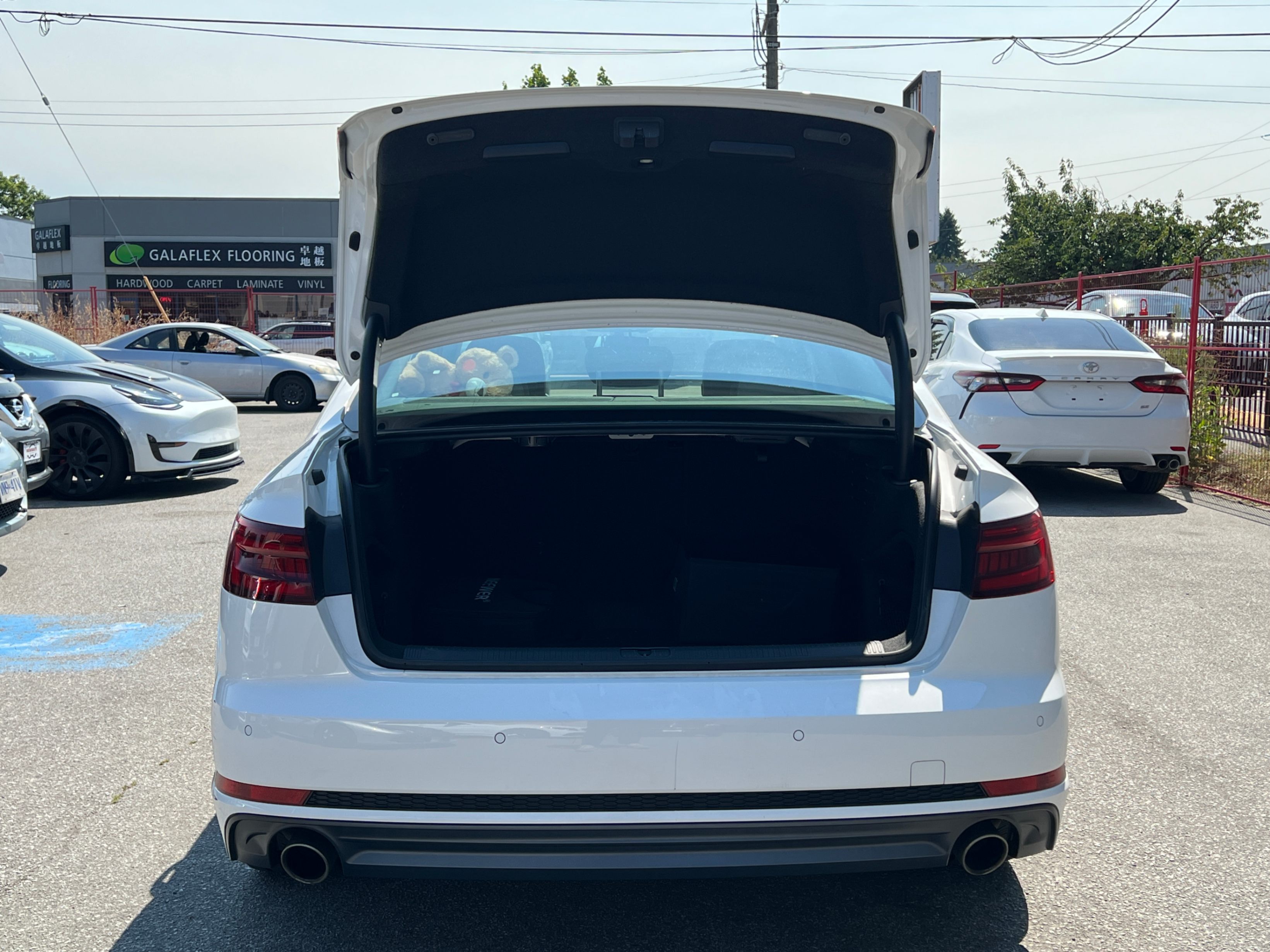 2018 Audi A4 2.0 TFSI quattro Progressiv. BC LOCAL VEHICLE. NO ACCIDENTS., Vancouver, Cash
