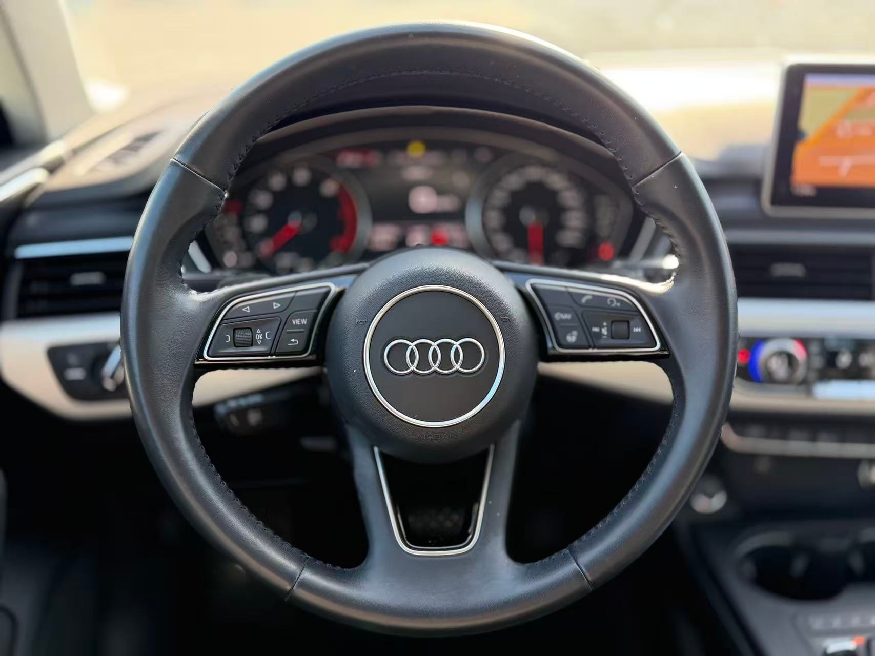 2018 Audi A4 quattro Progressiv. LOCAL B..., Vancouver, Cash