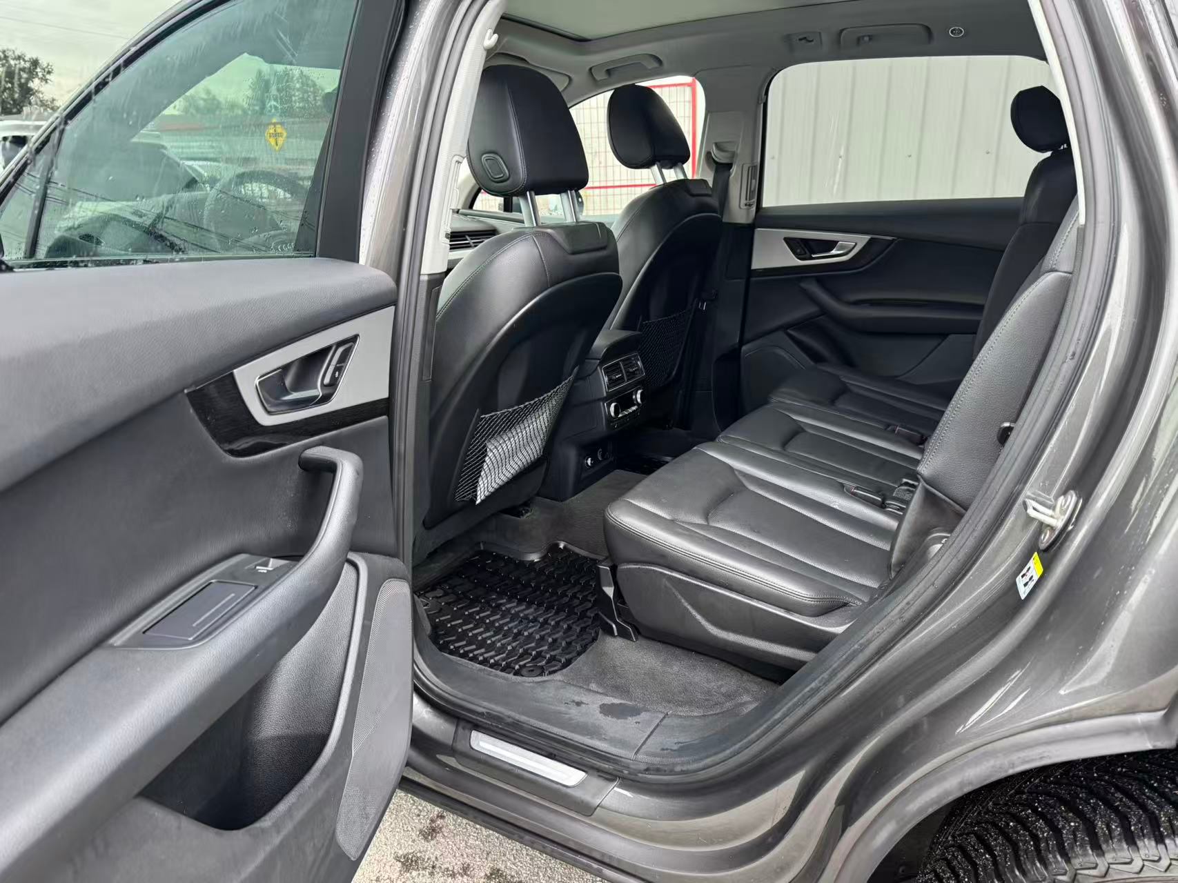 2018 Audi Q7 3.0 TFSI quattro Progressiv tiptronic, 温哥华, 全款车