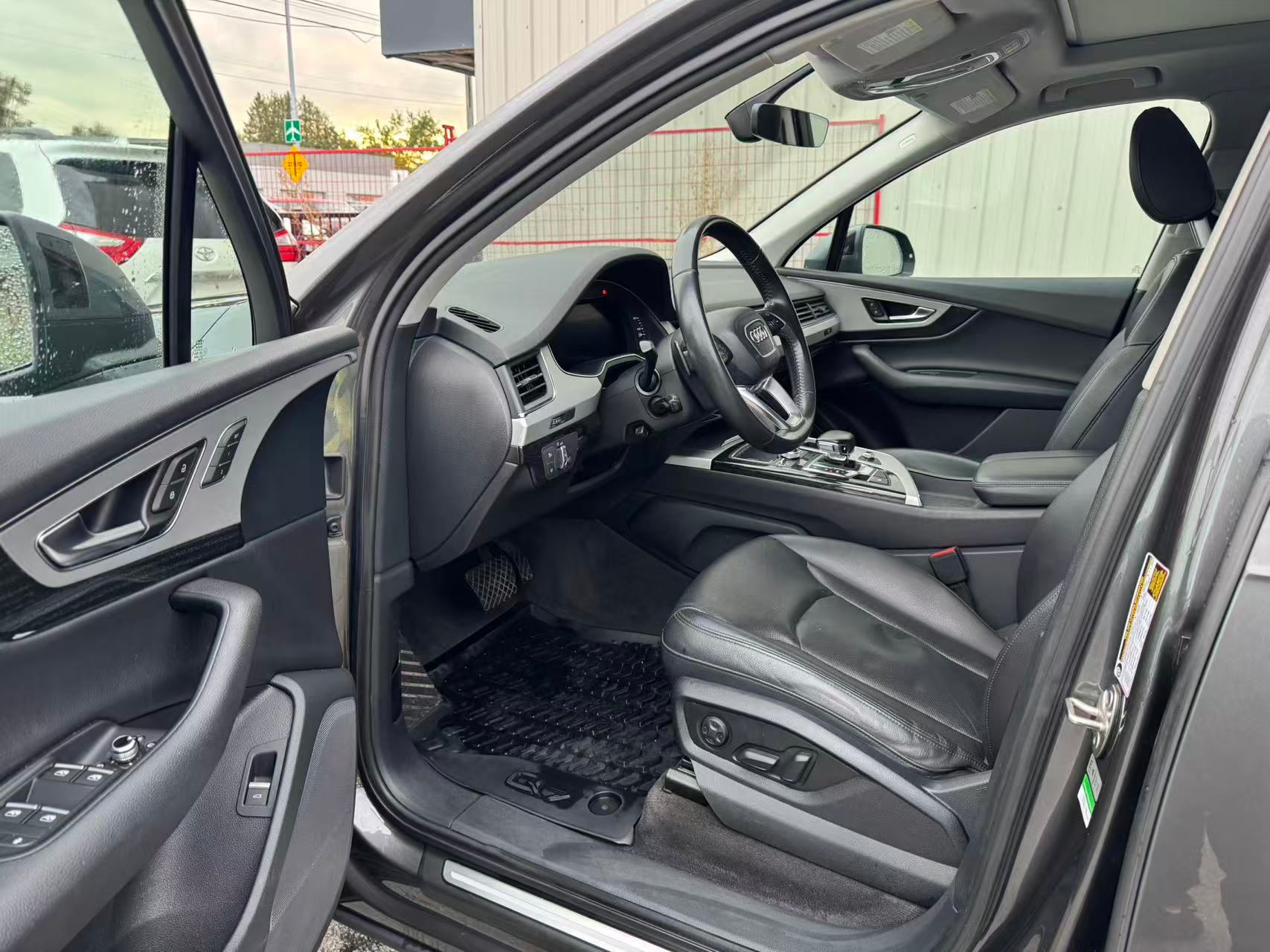 2018 Audi Q7 3.0 TFSI quattro Progressiv tiptronic, 温哥华, 全款车