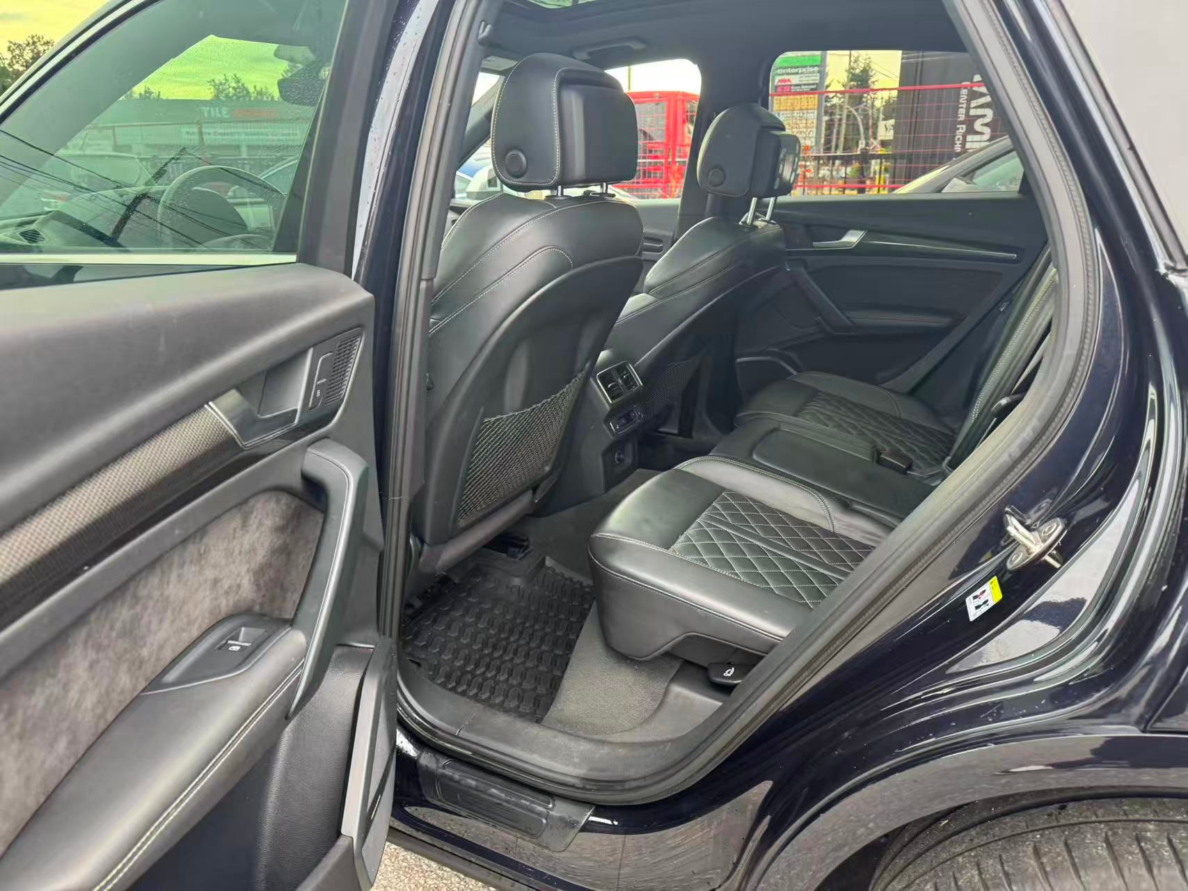 2018 Audi SQ5 3.0 TFSI quattro Technik tiptronic. BC LOCAL VEHICLE., Vancouver, Cash