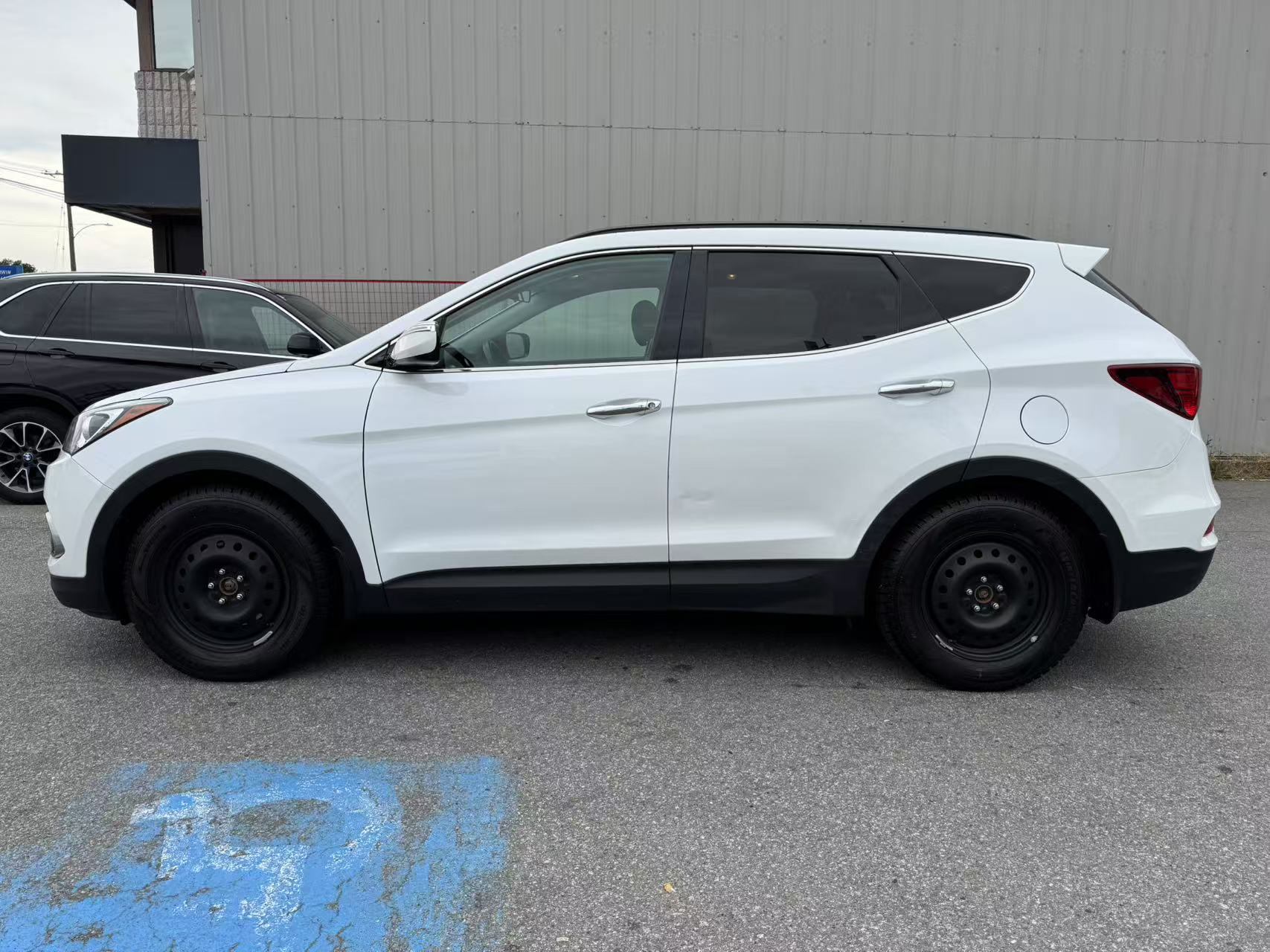 2018 Hyundai Santa Fe Sport 2.4L SE AWD. No Accident. BC Local Car., 温哥华, 全款车